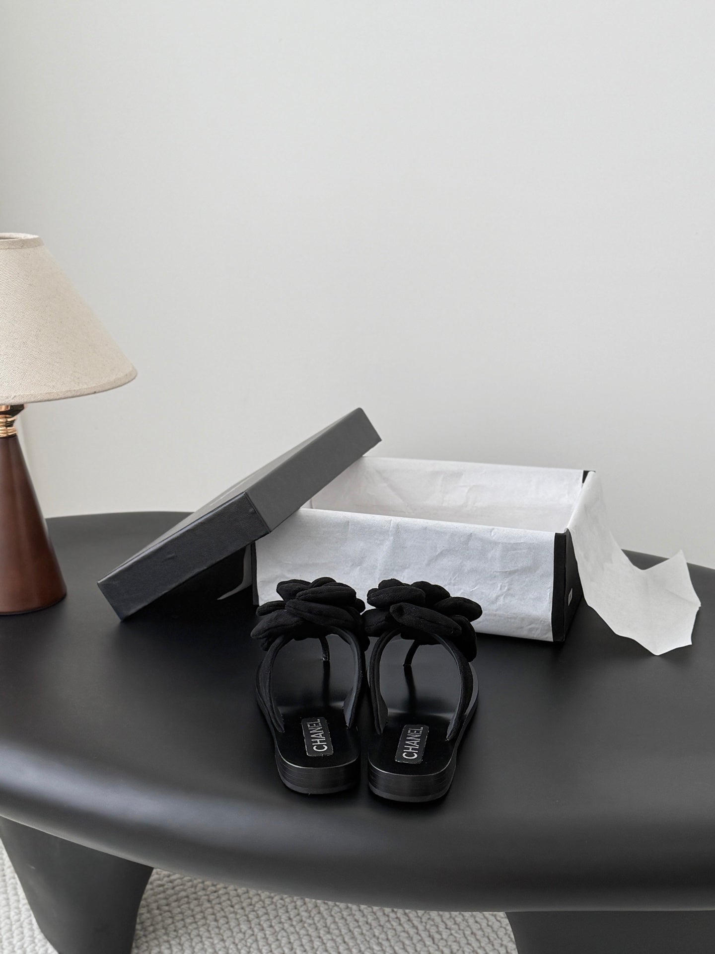 CC 26K Camellia Slippers Black Suede 914833