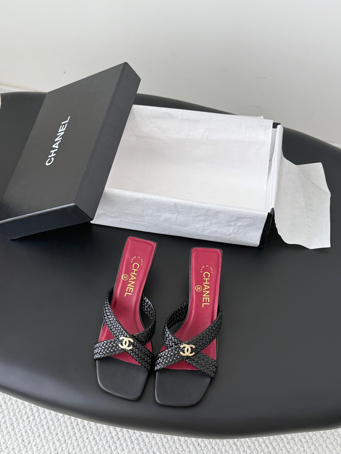 CC 26s Cross Slippers Burgundy Black Lambskin 914971