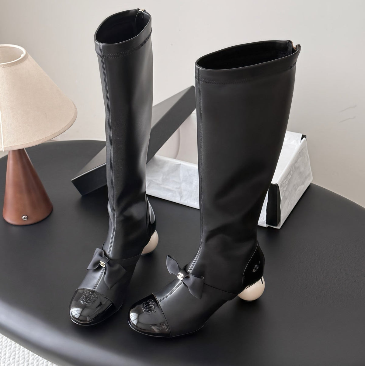 CC 26s Pearl Heel Knee High Boots Black Leather Patent 127956