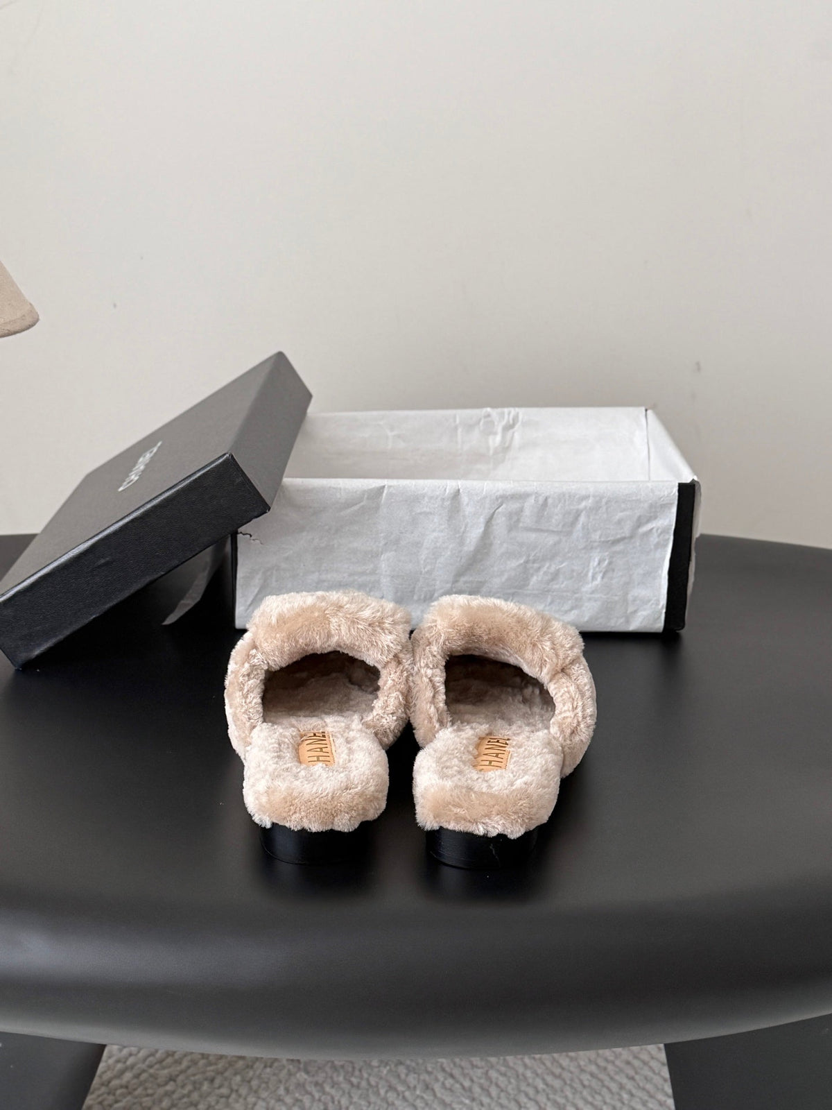 CC 26s Shearling Mules Beige Gold 127707
