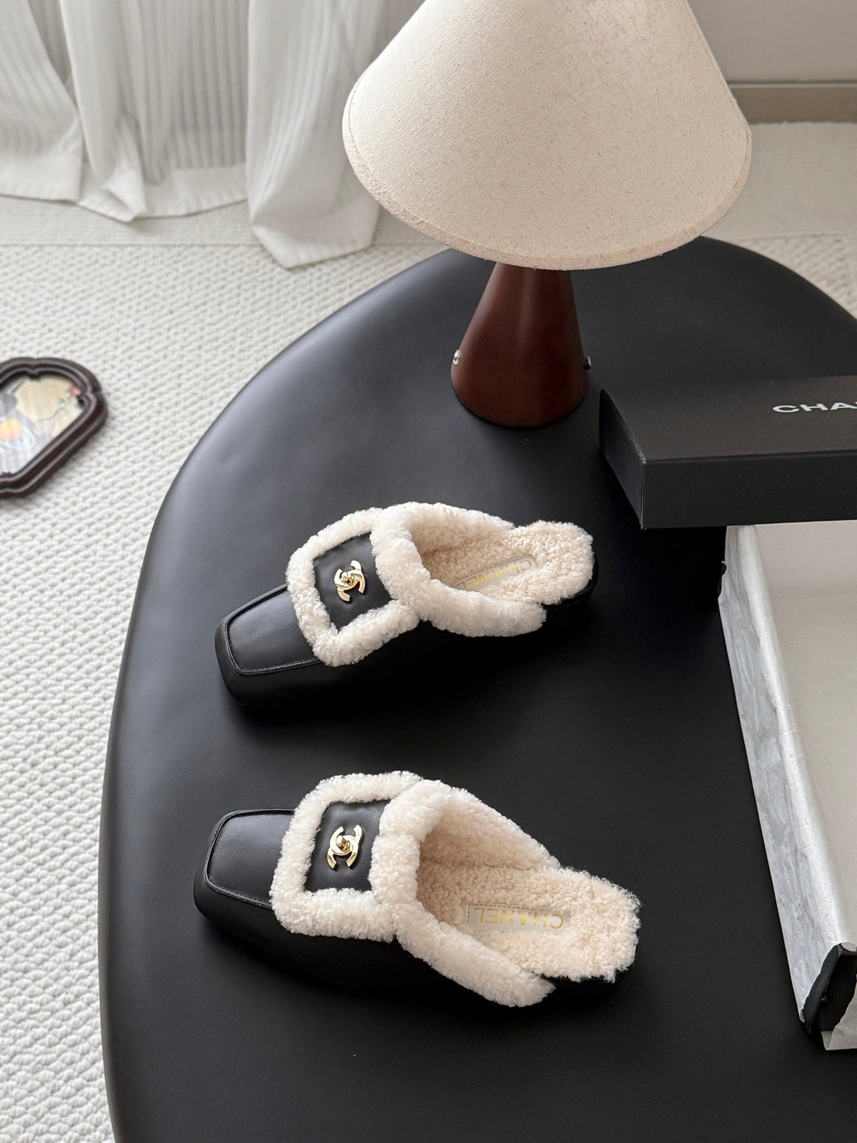 CC 26s Shearling Trim Leather Mules Black Gold 127806