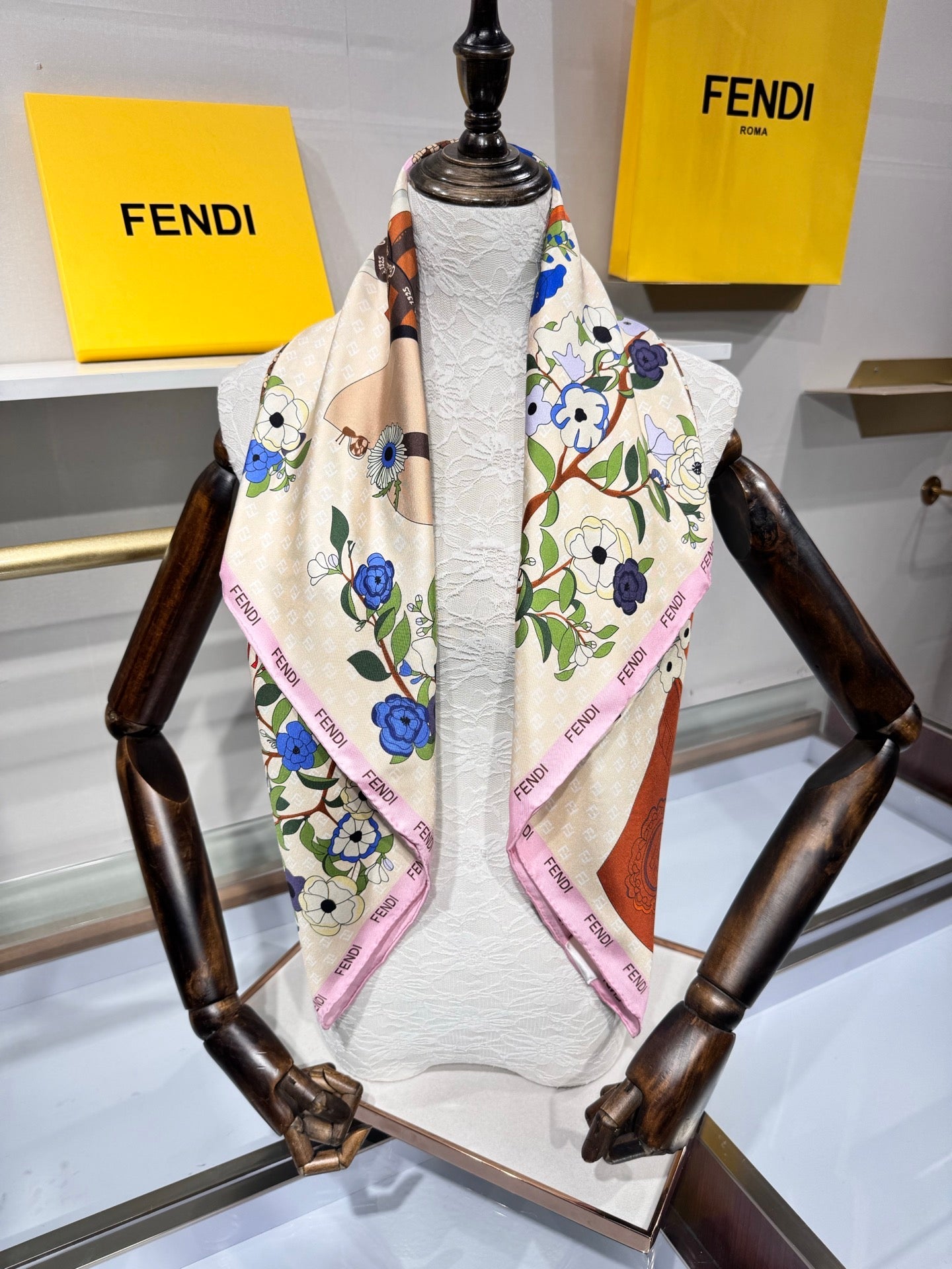 Fendi Gardening Foulard Scarf 90x90 Pink Colorful Silk Twill 204007