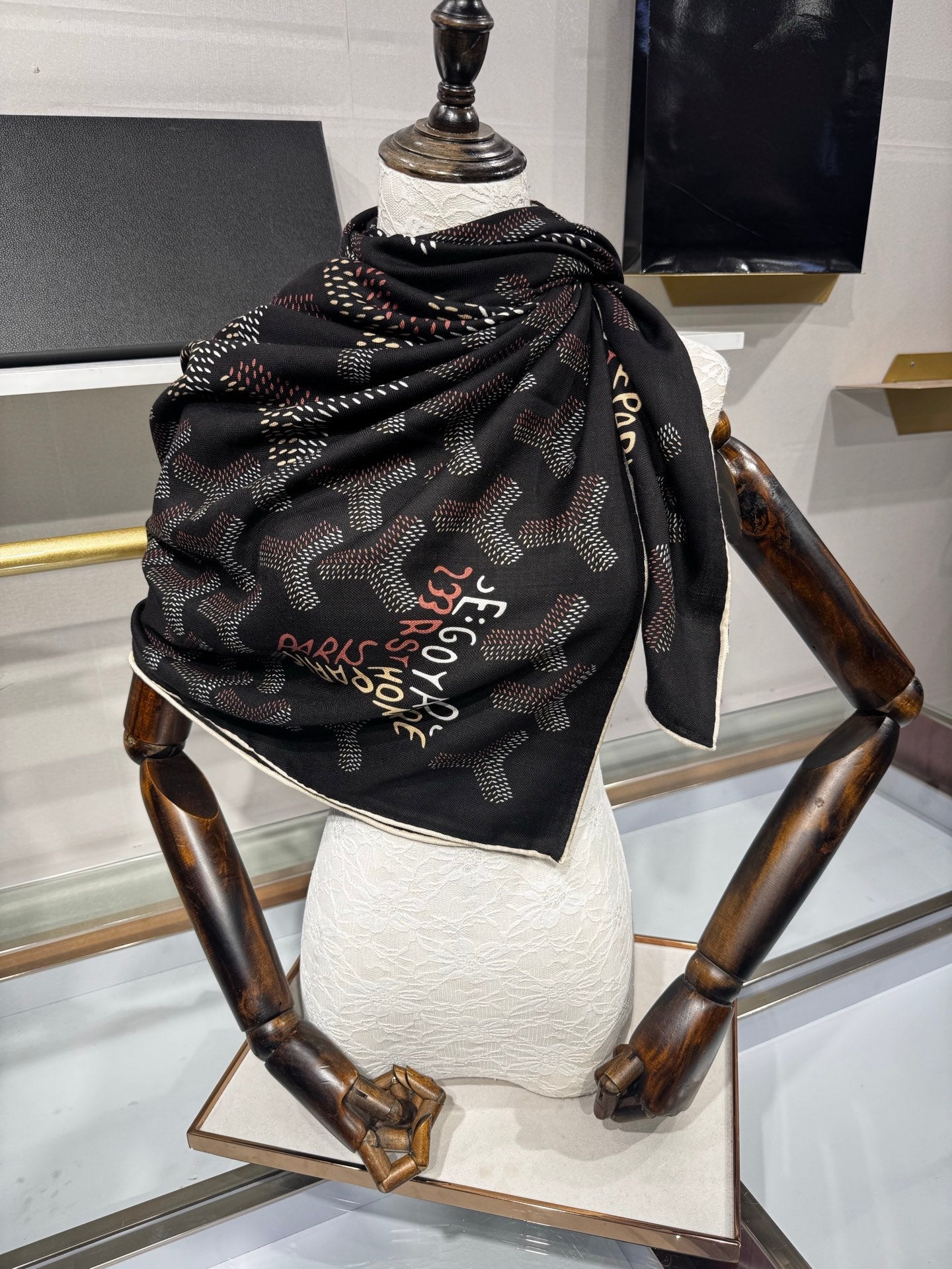 Goyard Shawl Scarf 140x140cm Black Twill Silk 209999