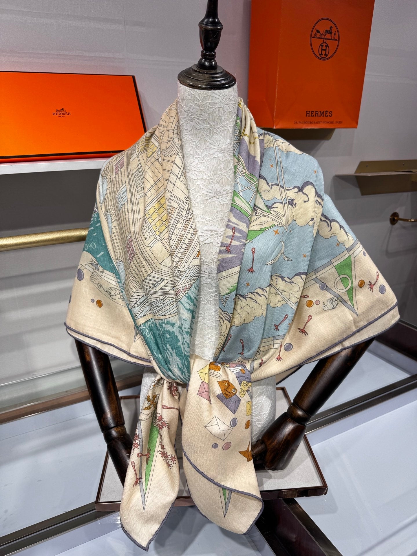 Hermès Flagship Shawl 140x140cm Cream Colorful Cashmere Silk 212383