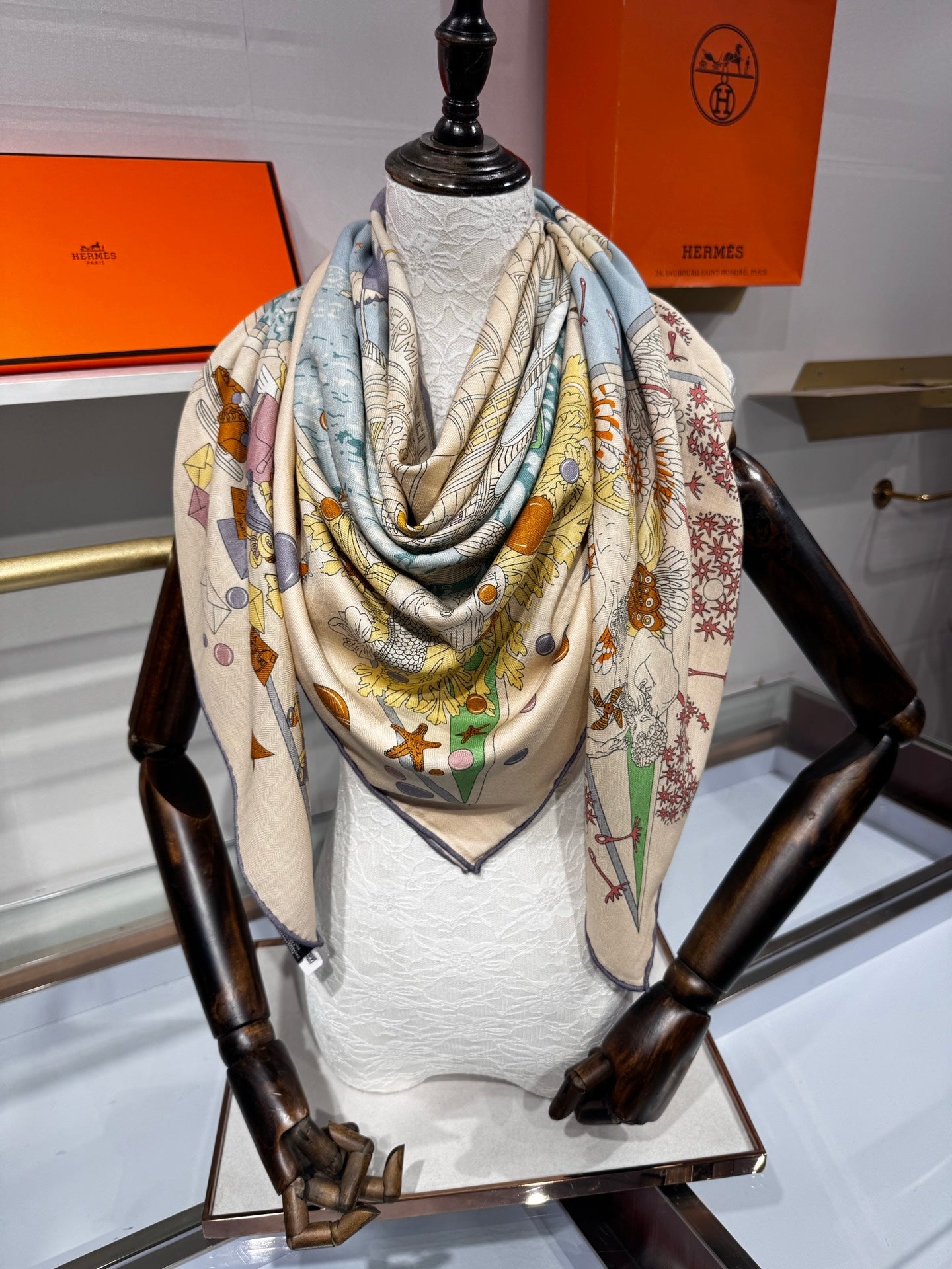 Hermès Flagship Shawl 140x140cm Cream Colorful Cashmere Silk 212383