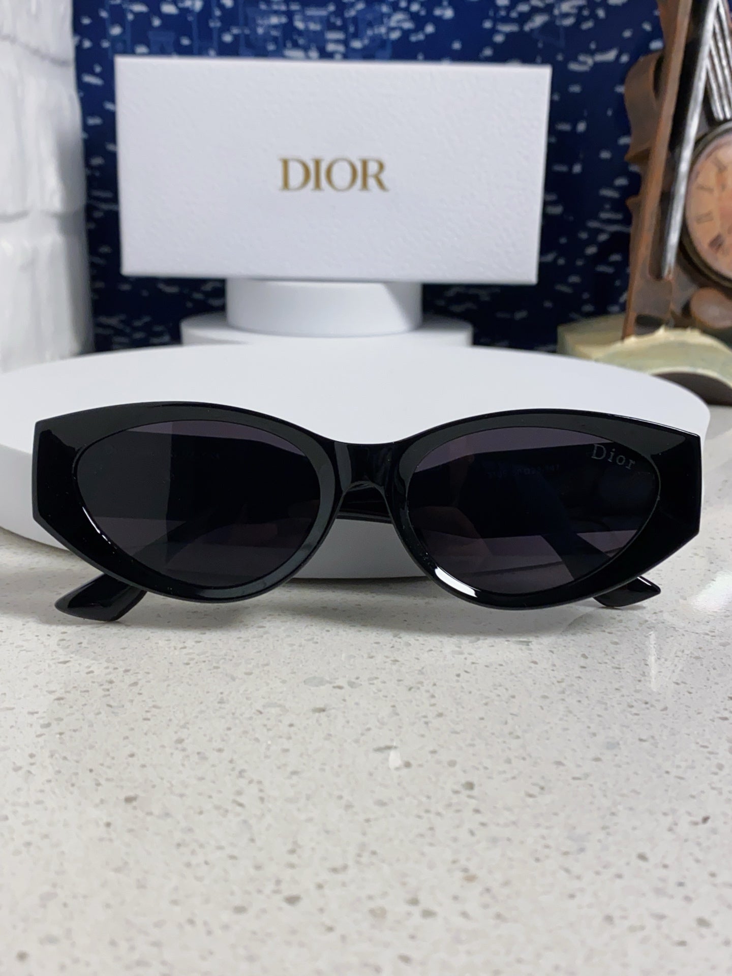 CD Sunglasses 429538