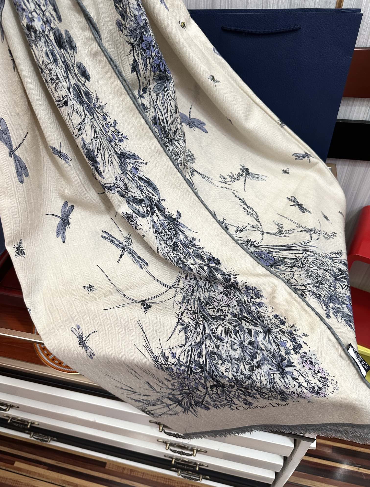 CD Double-Sided Scarf 185cm Ivory Blue Cashmere 153120