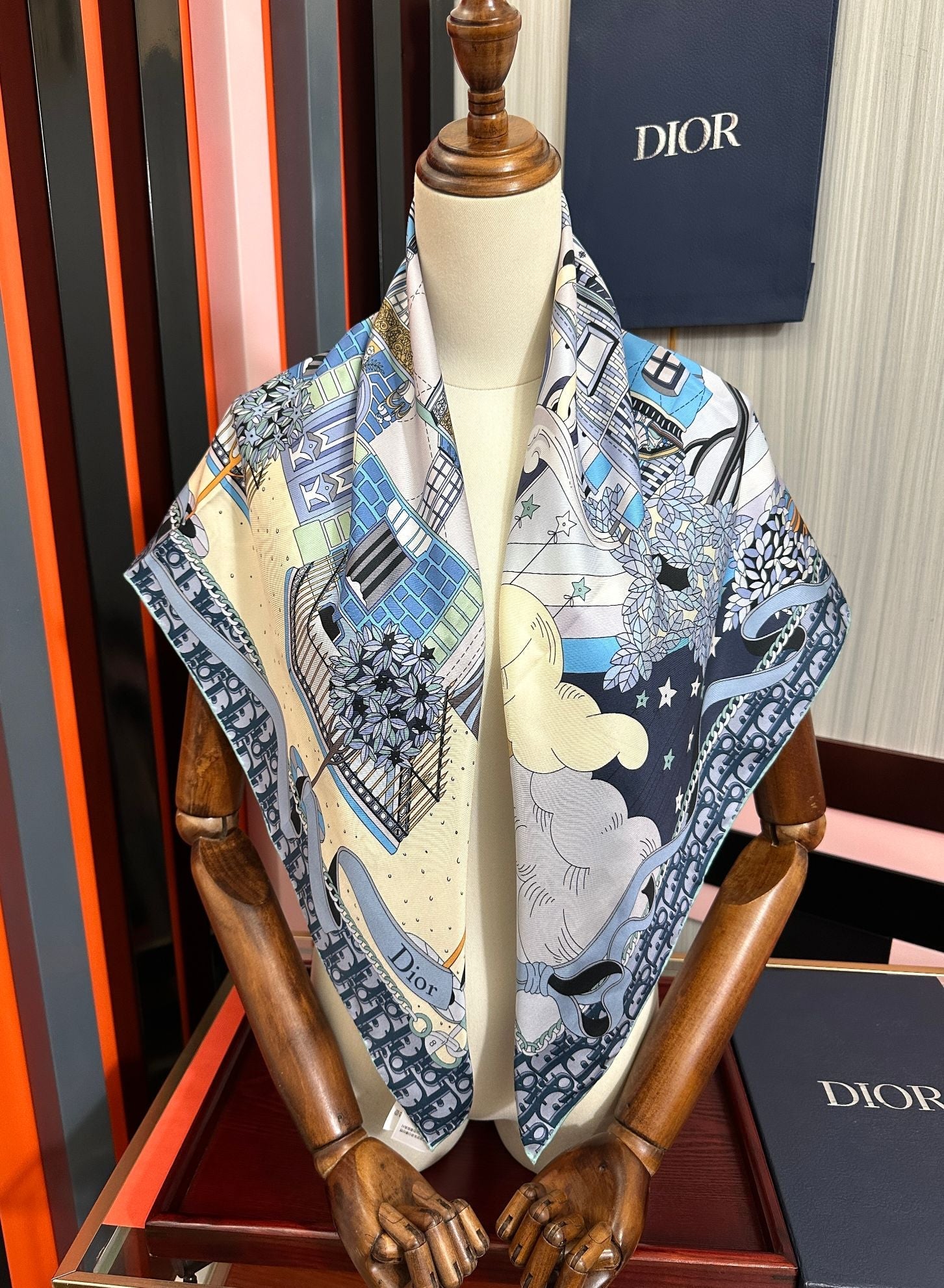 CD Scarf 90x90 Colorful Twill Silk 443143