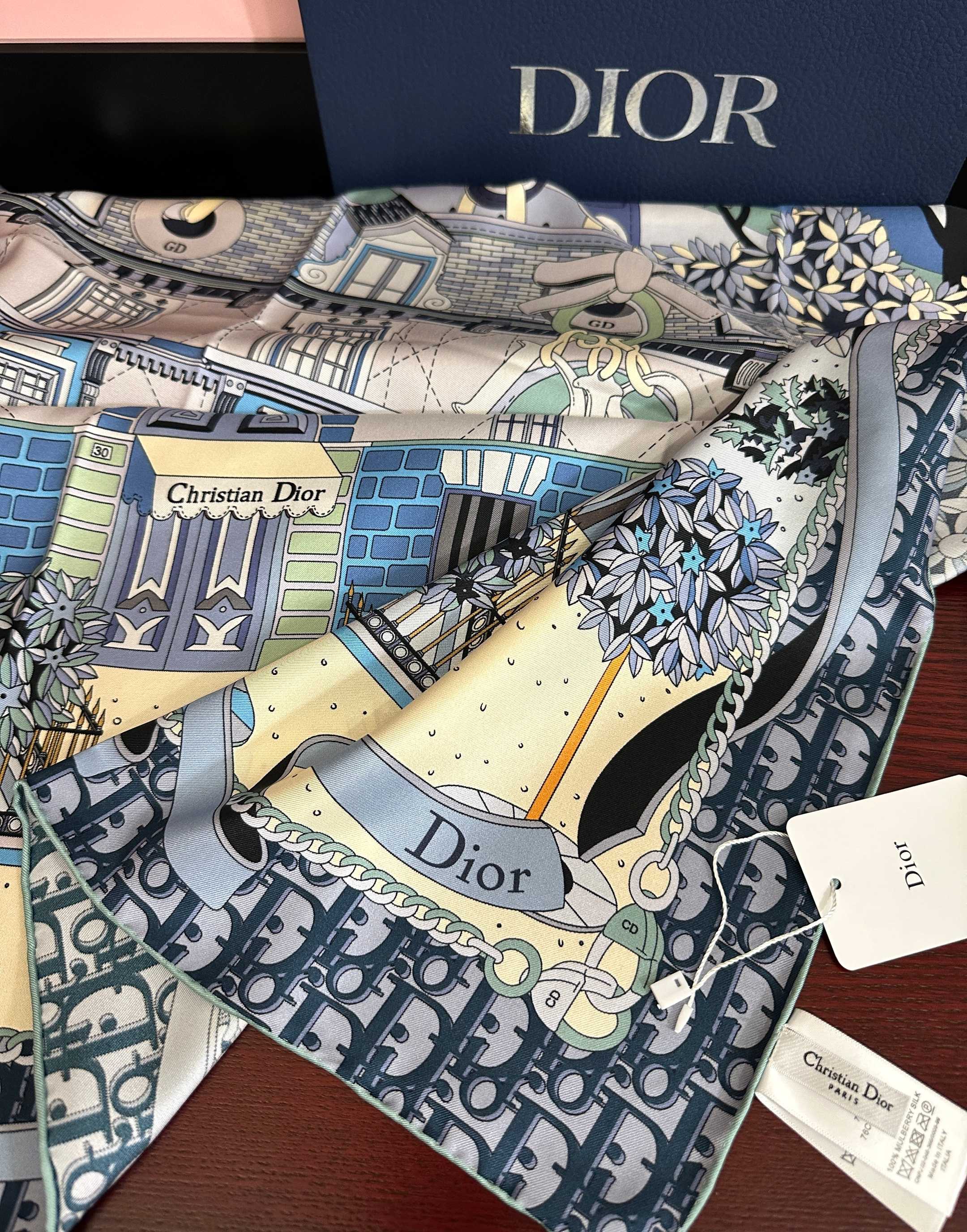 CD Scarf 90x90 Colorful Twill Silk 443143