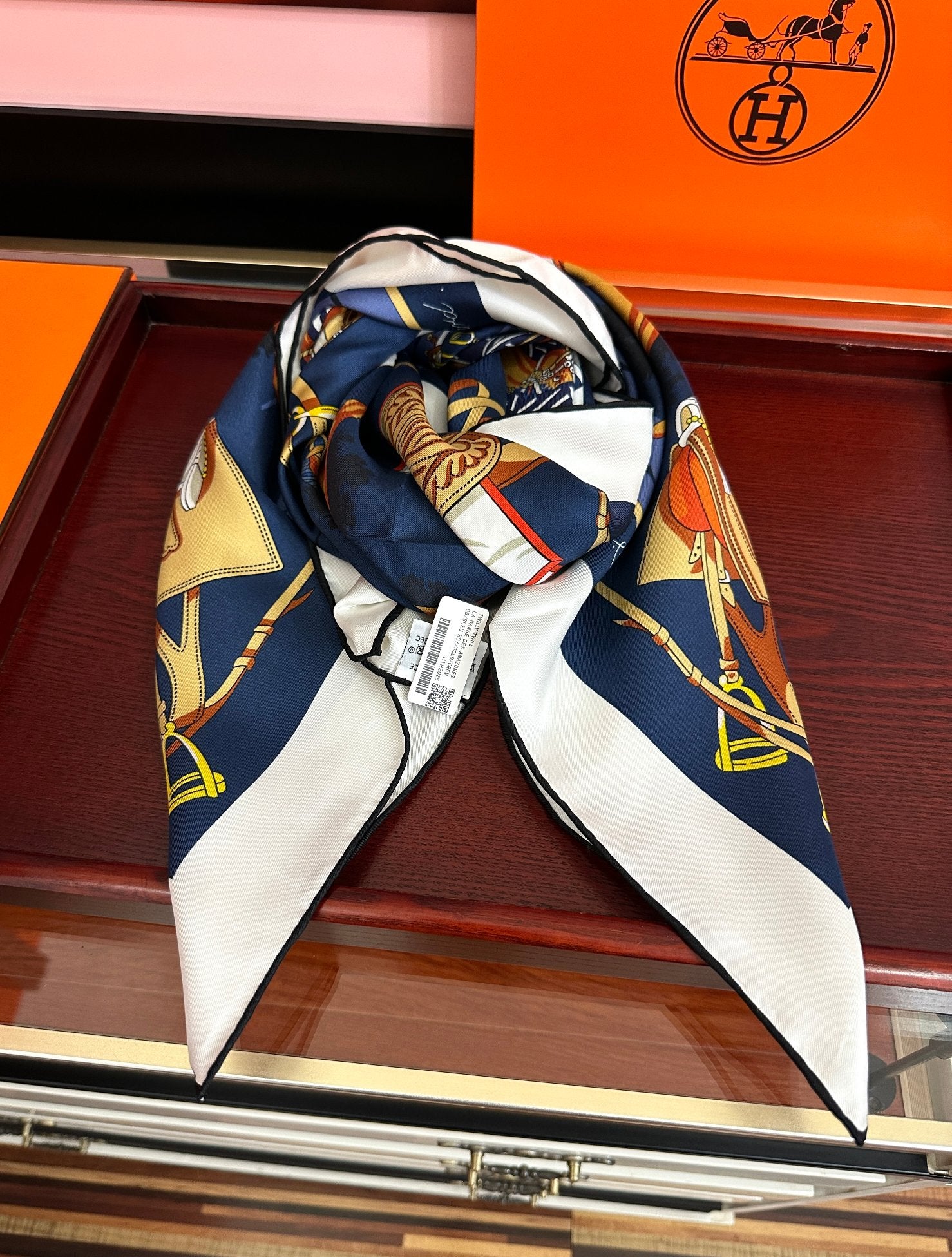 HM Scarf 90x90 Colorful Twill Silk 443161