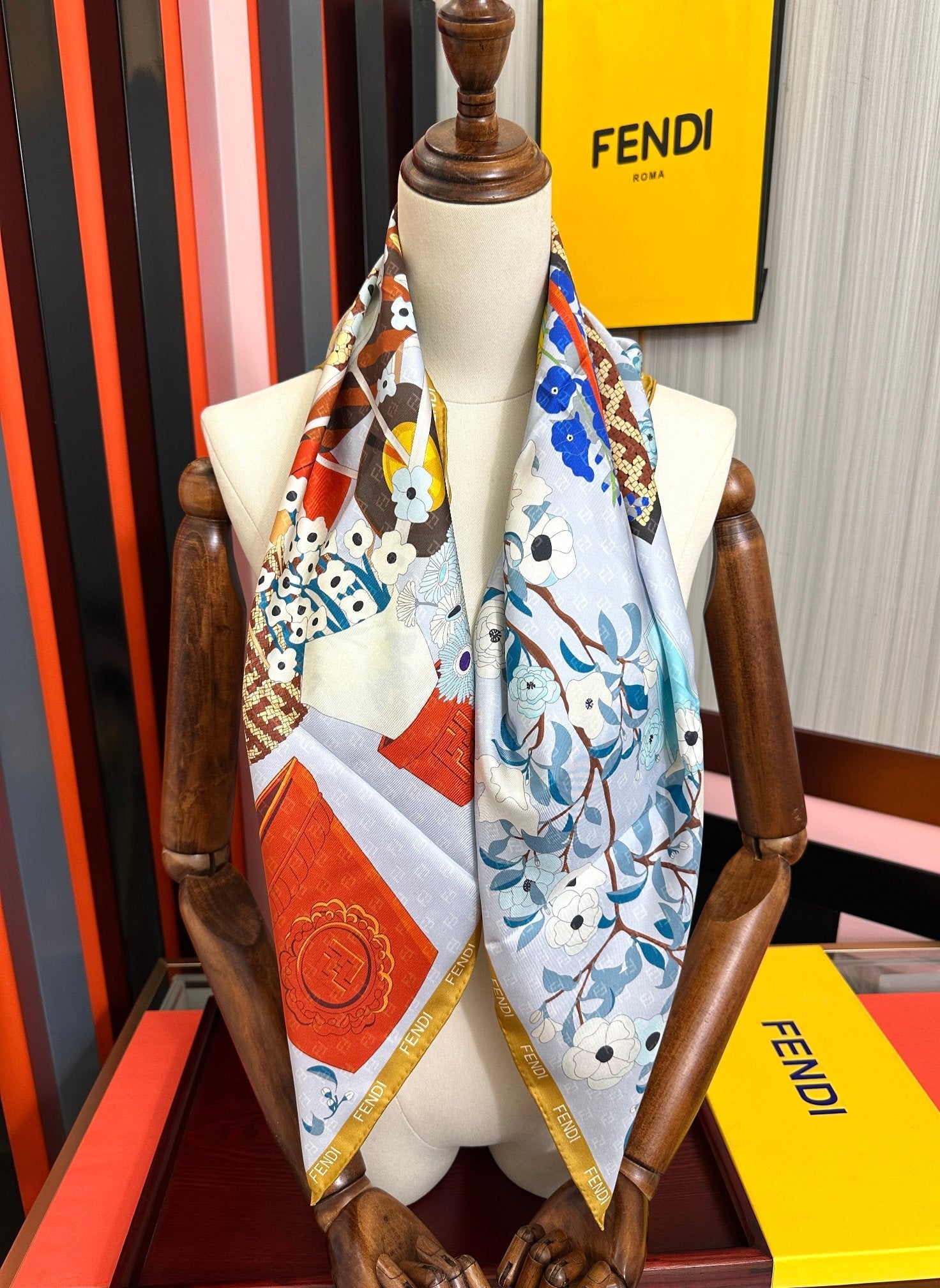 Fendi Scarf 90x90 Colorful Twill Silk 445051