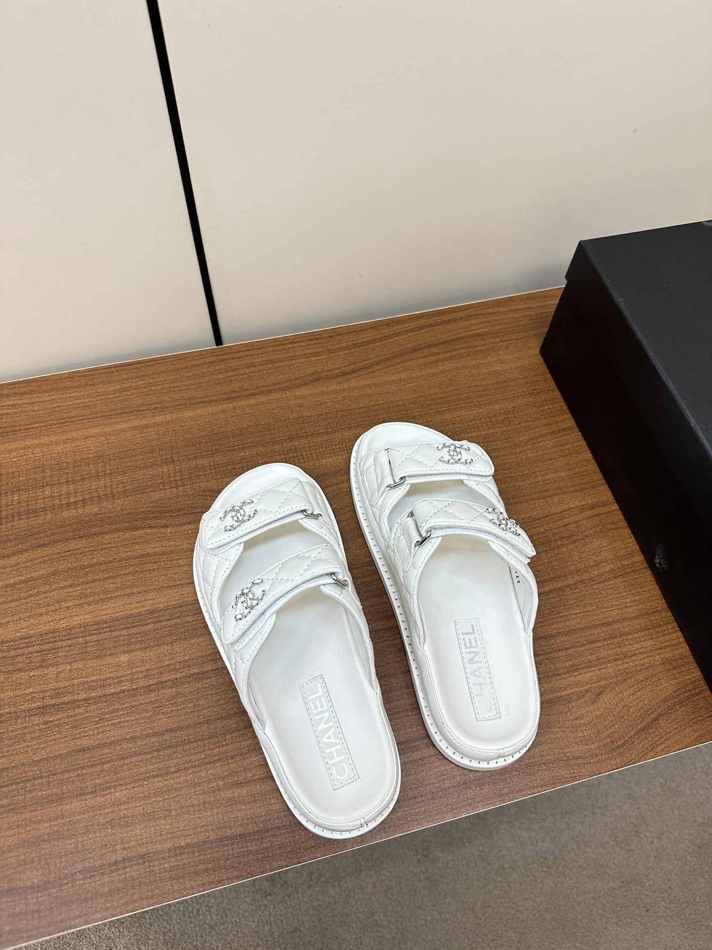 CC 26s Dad Sandal White Sheepskin 965033