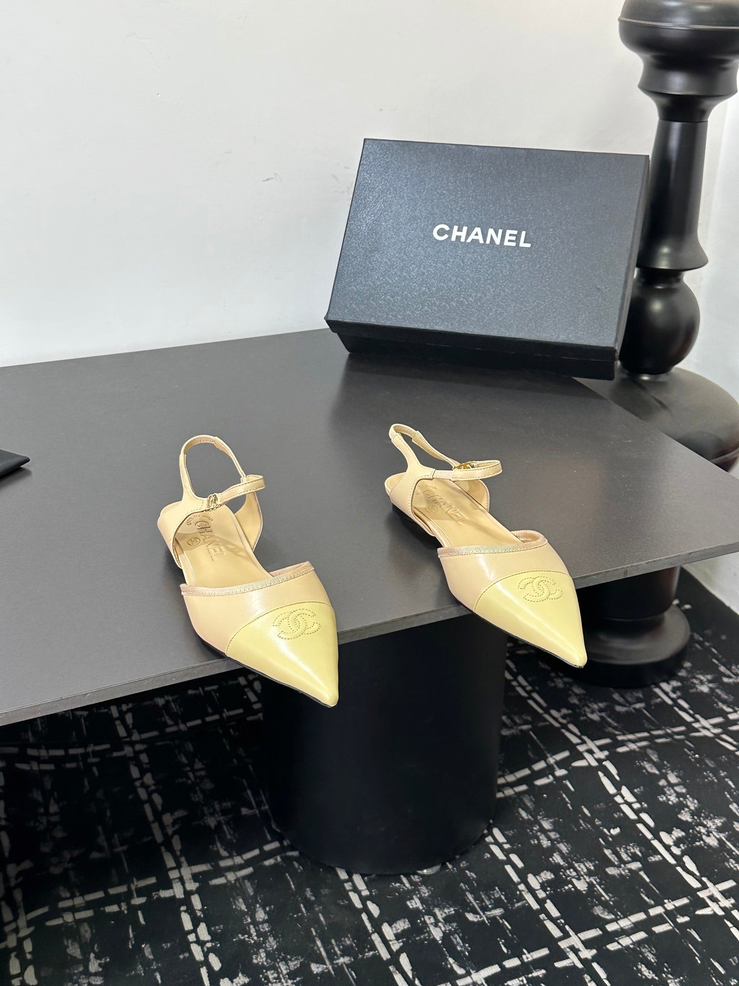Chanel 26S Flat Pointed-Toe Slingbacks In Beige And Pastel Yellow Lambskin
