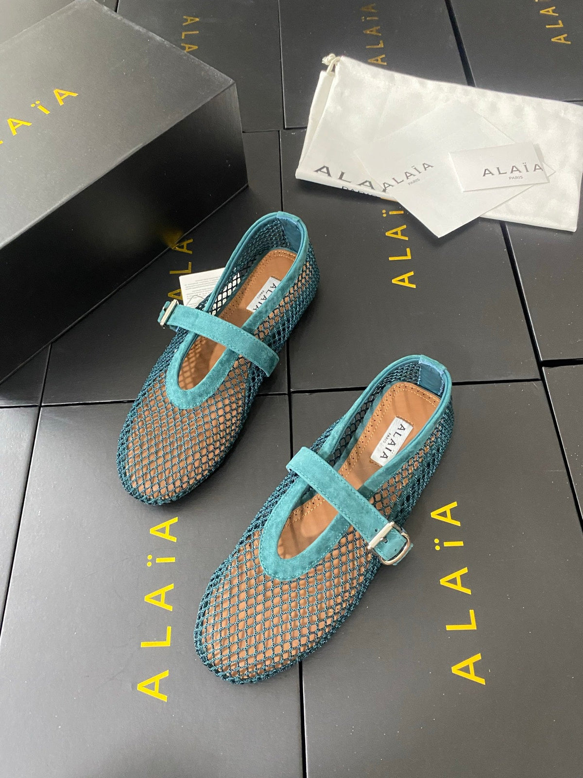 Alaia 26s Mesh Mary Jane Flats 1cm Teal Green Suede SHW 110704