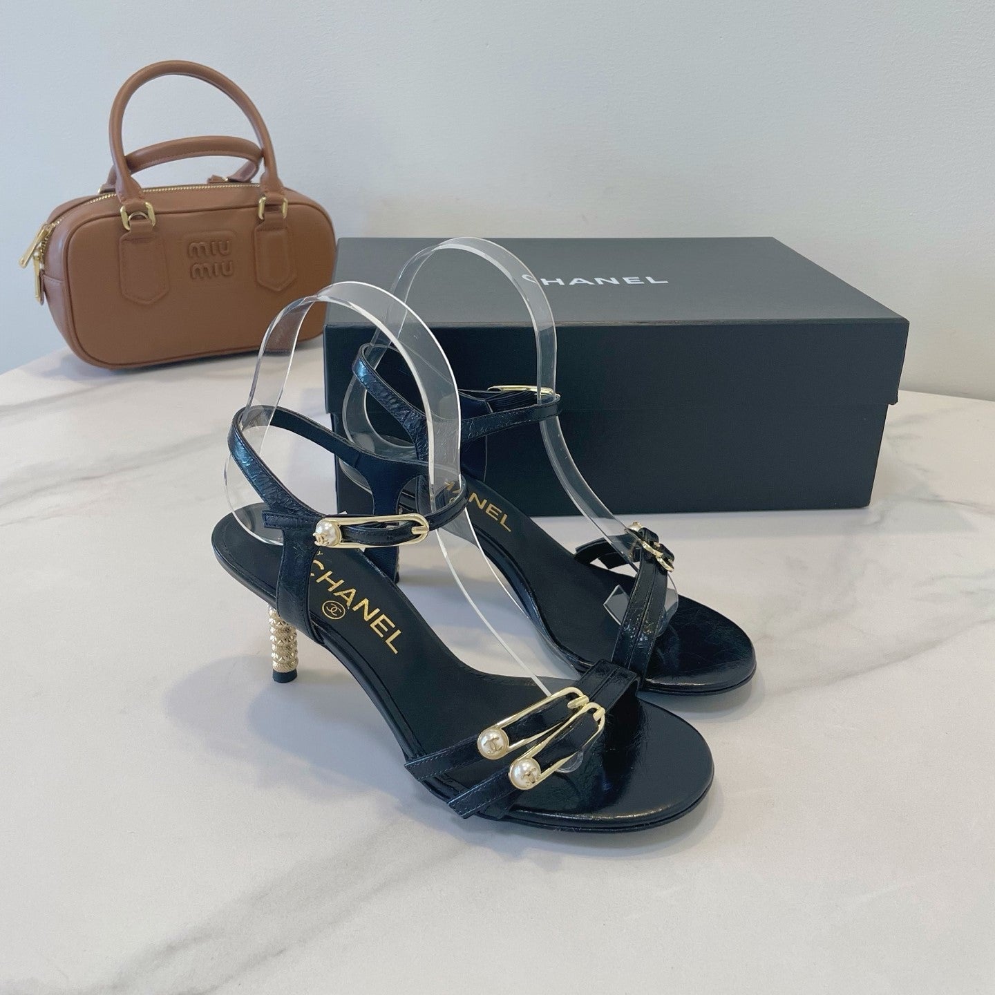 CC 26s High-Heeled Sandals 6.5cm Black Lambskin 941631
