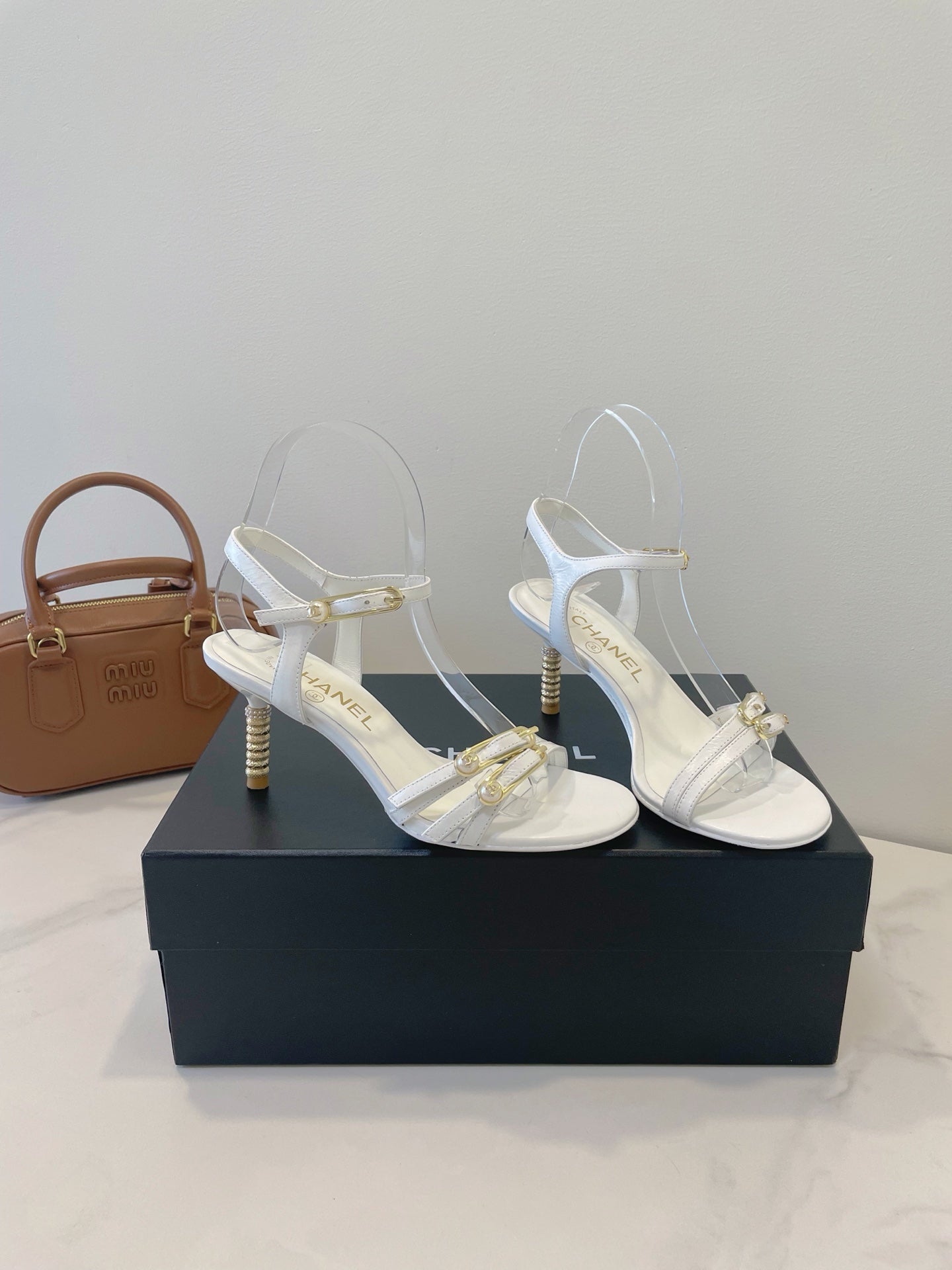 CC 26s High-Heeled Sandals 6.5cm White Lambskin 941633