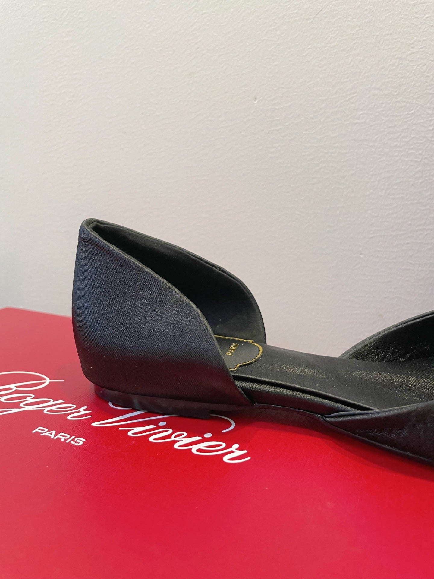 Viv Chips Ballerina Flat Pink Silk 329267