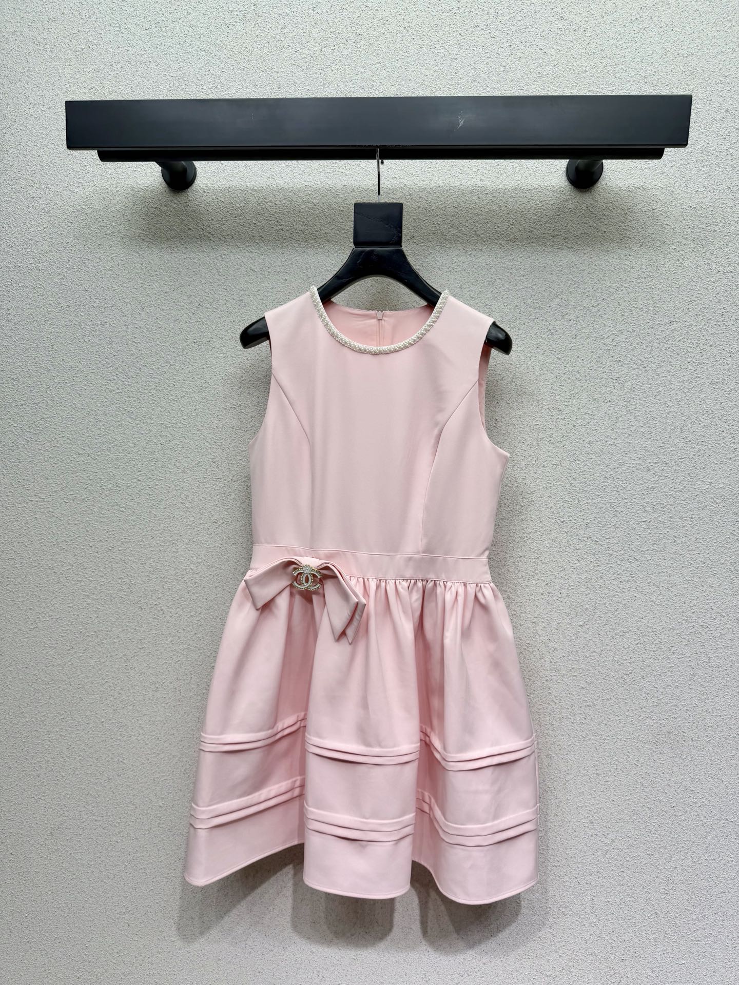 CC 26s Sleeveless Dresses Light Pink Cotton Polyester 398289
