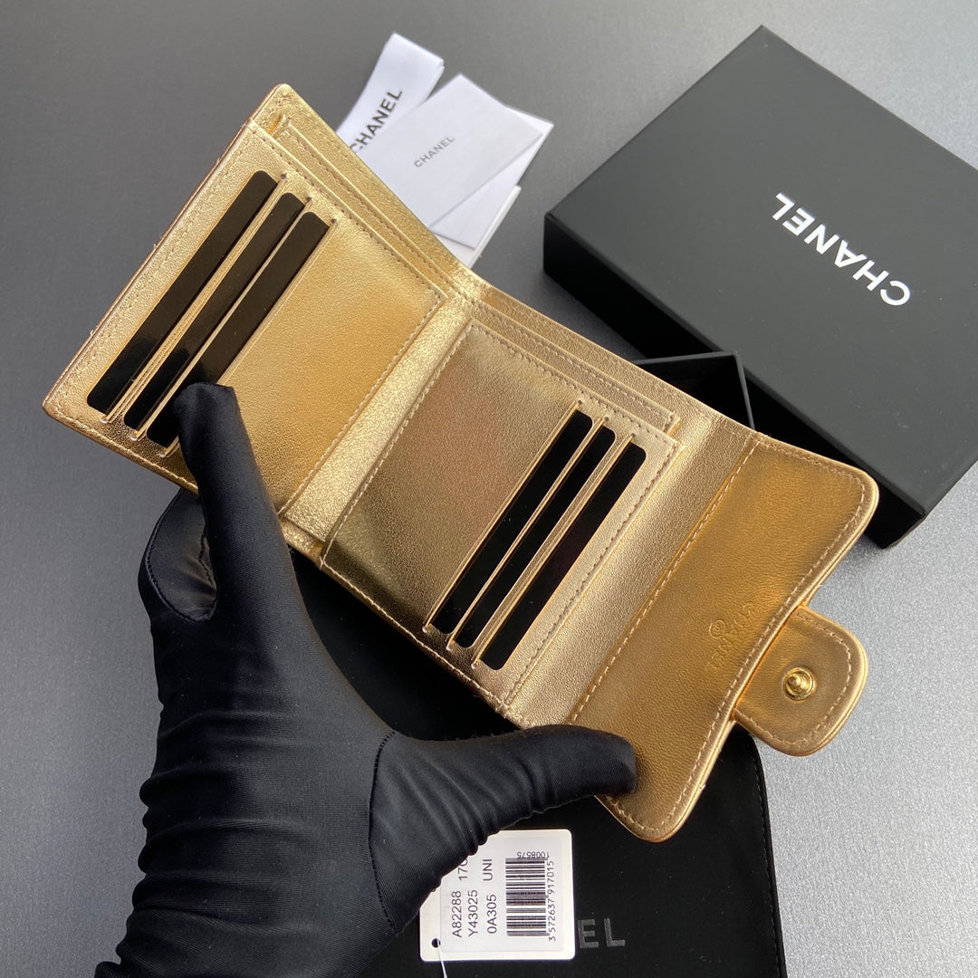 CC 82288 Classic Flap Wallet Gold Lamskin GHW 229884