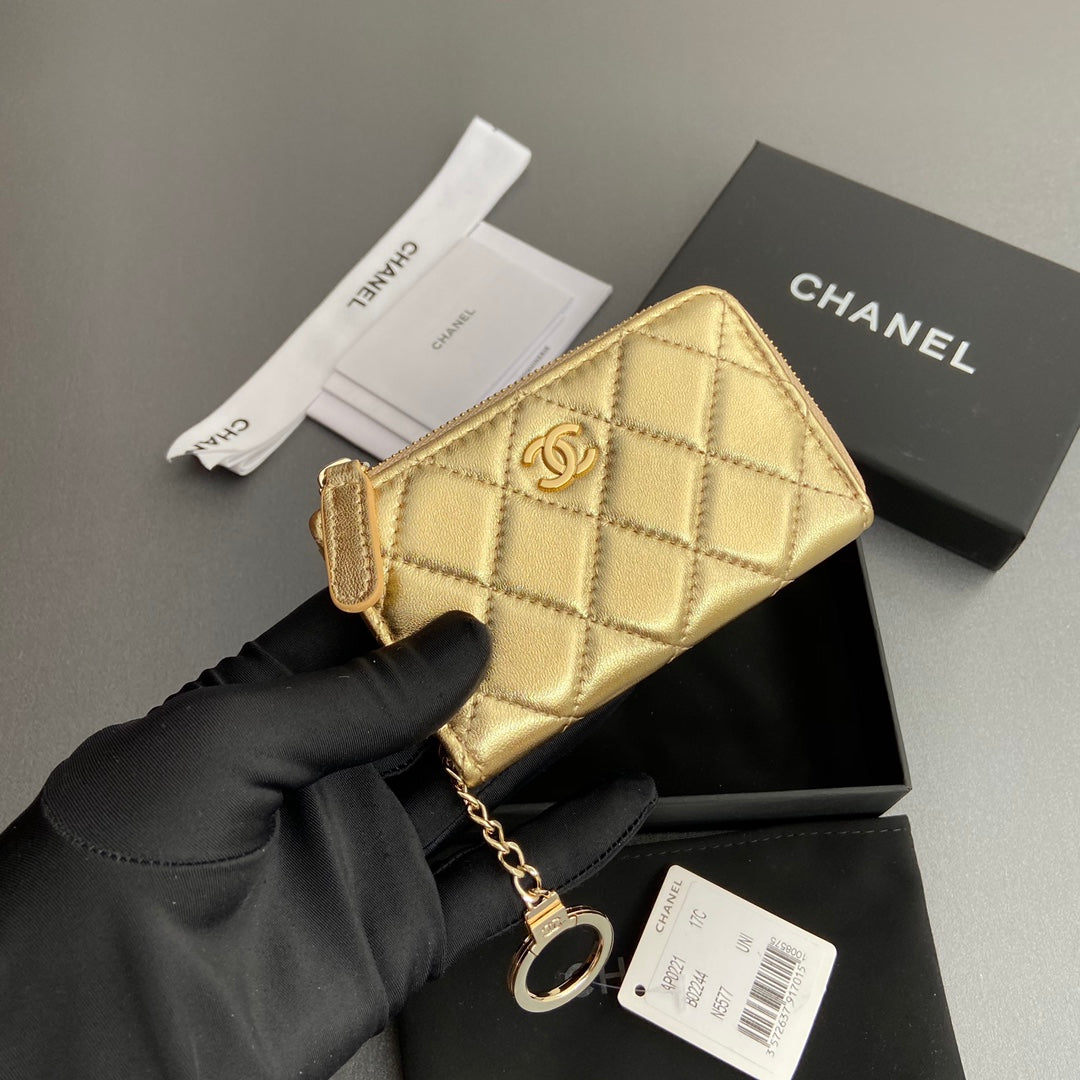 CC Hook & Chain Zipper Card Holder Gold Sheepskin GHW 234721
