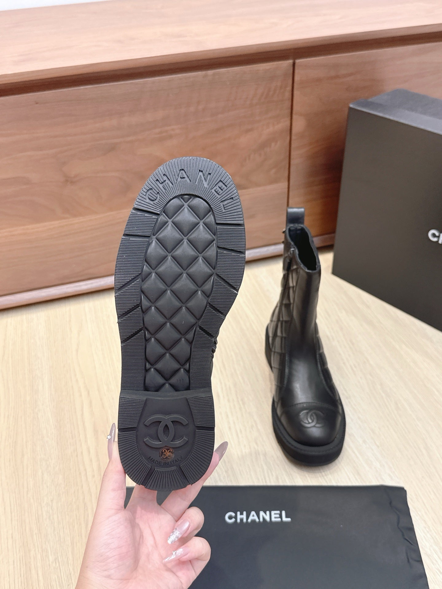 CC 25s Knight Ankle Boots 50mm Black Quilted Cowhide 461559