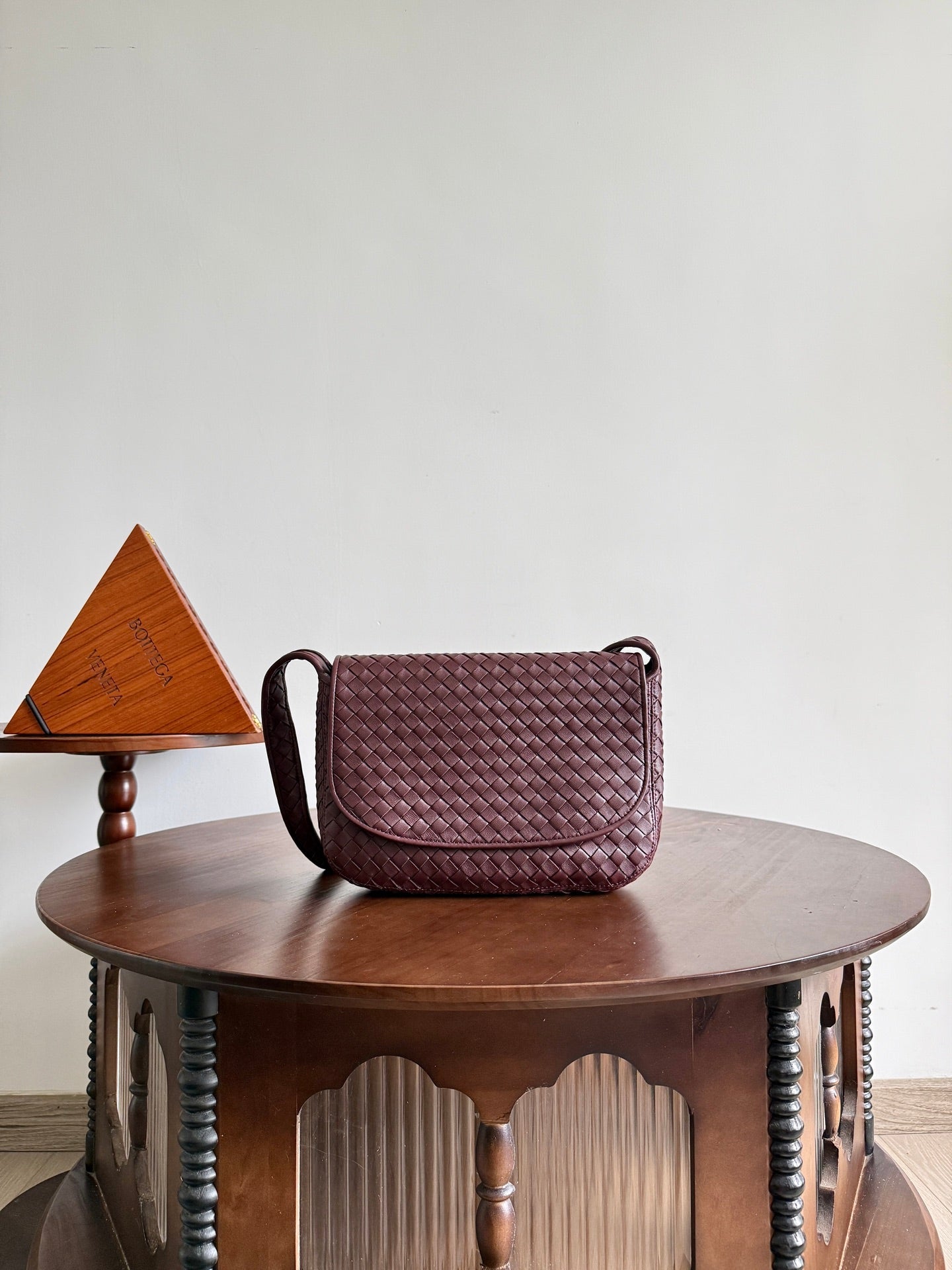 BV Veneto Flap Messenger Burgundy Intrecciato Leather