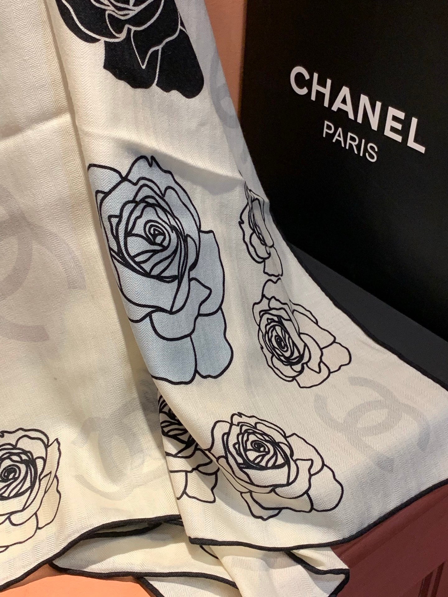 CC Camellia Scarf 140cm Ivory Colorful Cashmere Silk 168128