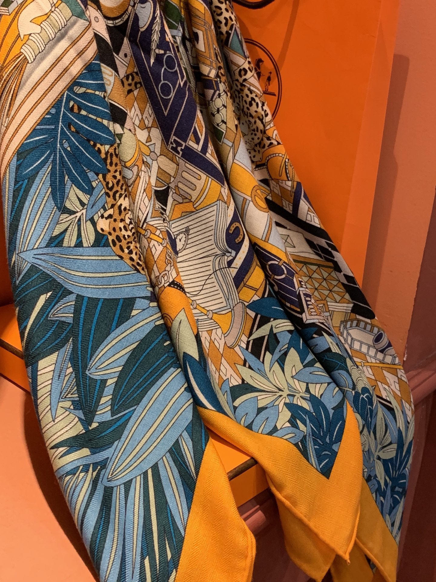 Les Douze Leopards Scarf 140cm Orange Colorful Cashmere Silk 168128