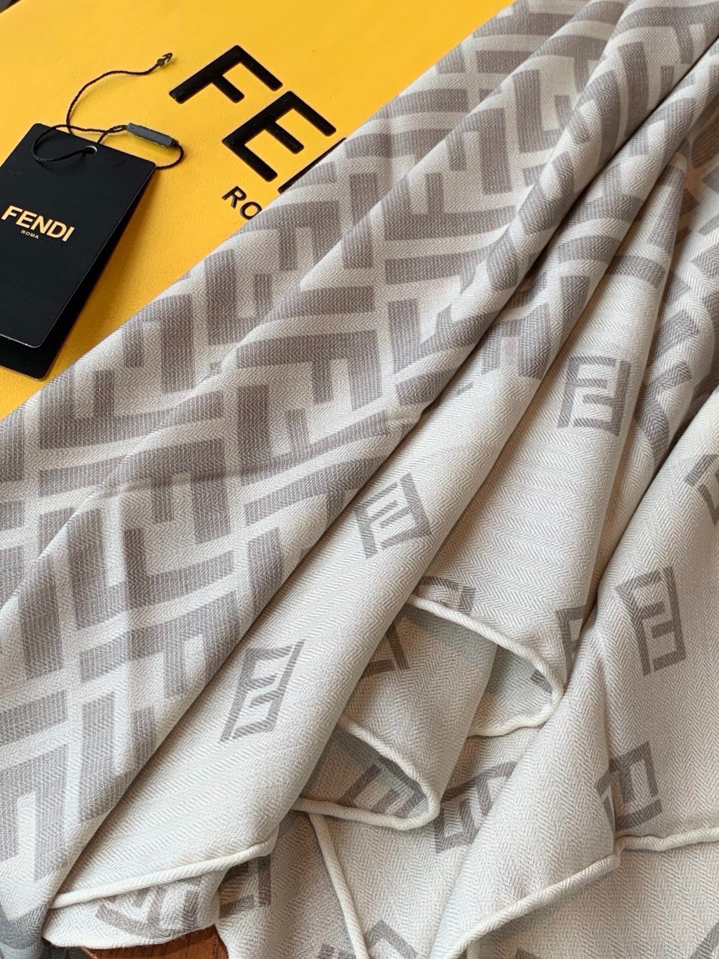 Fendi Scarf 140*140cm Grey Cashmere Silk 286294