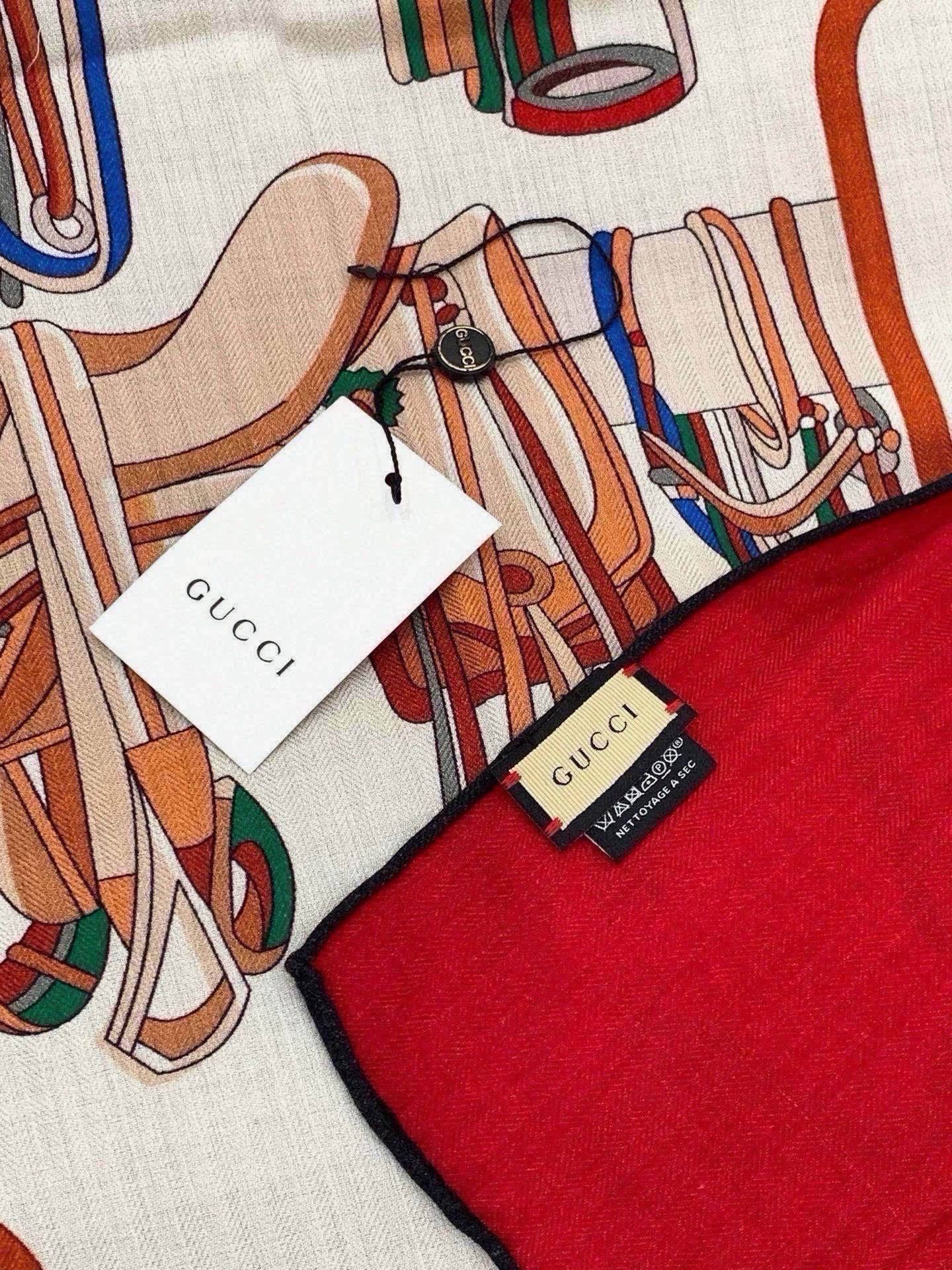 GG 26s Scarf 140 In Cashmere And Silk 216487