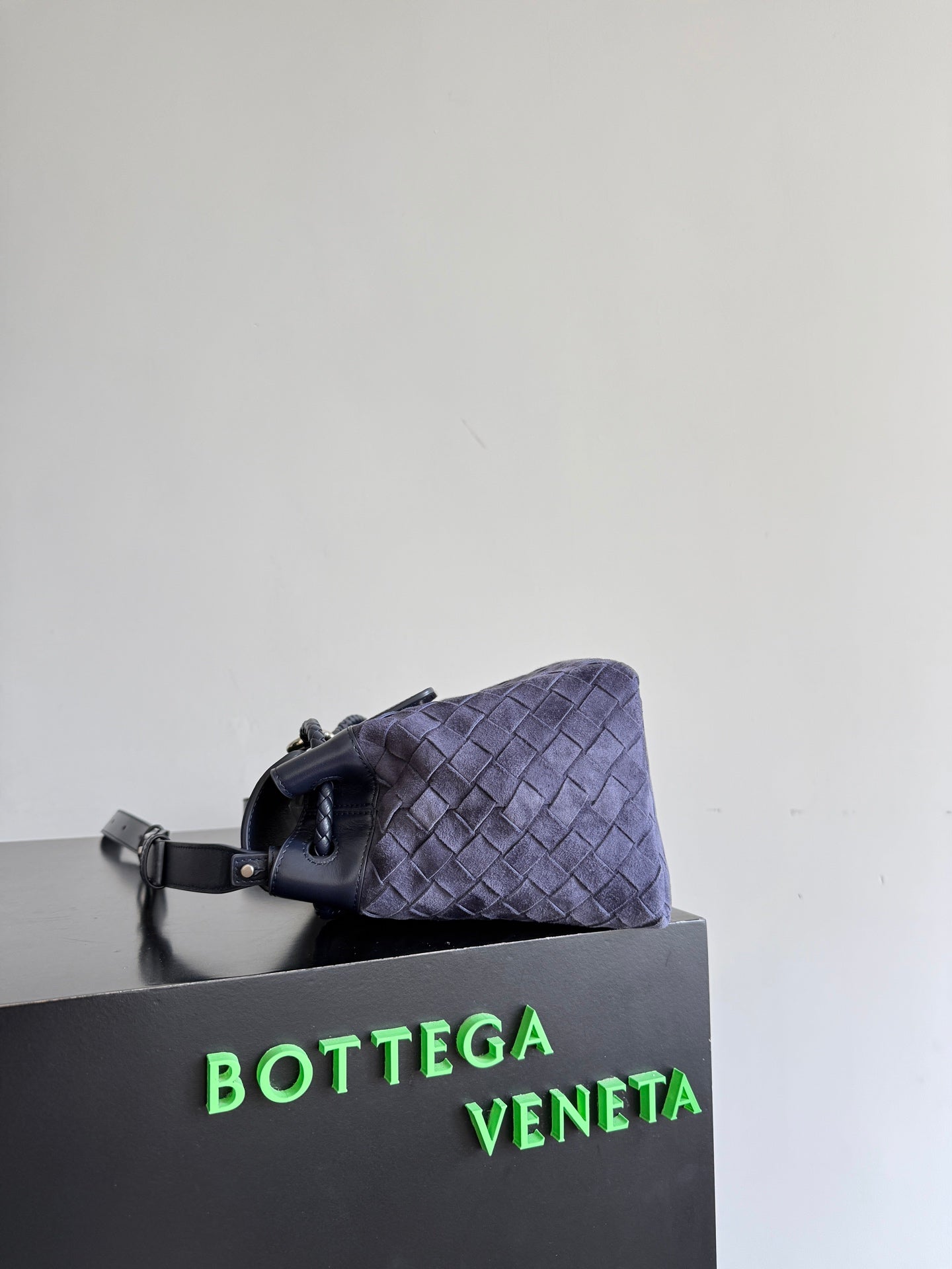 BV Small Andiamo Messenger Bag 29s Dark Blue Suede Intrecciato Leather