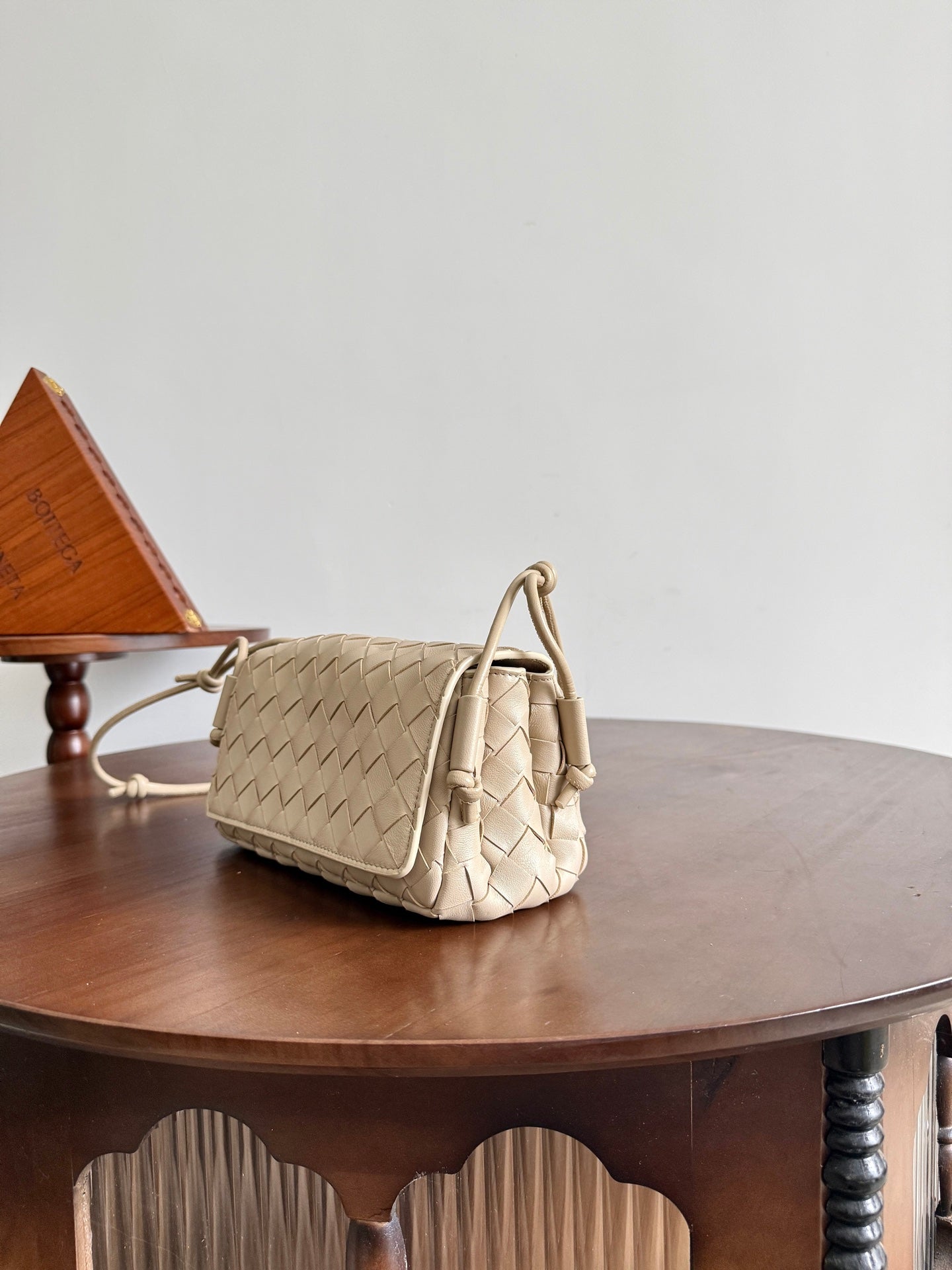 BV Notturno Flap Bag Cream Intrecciato Leather