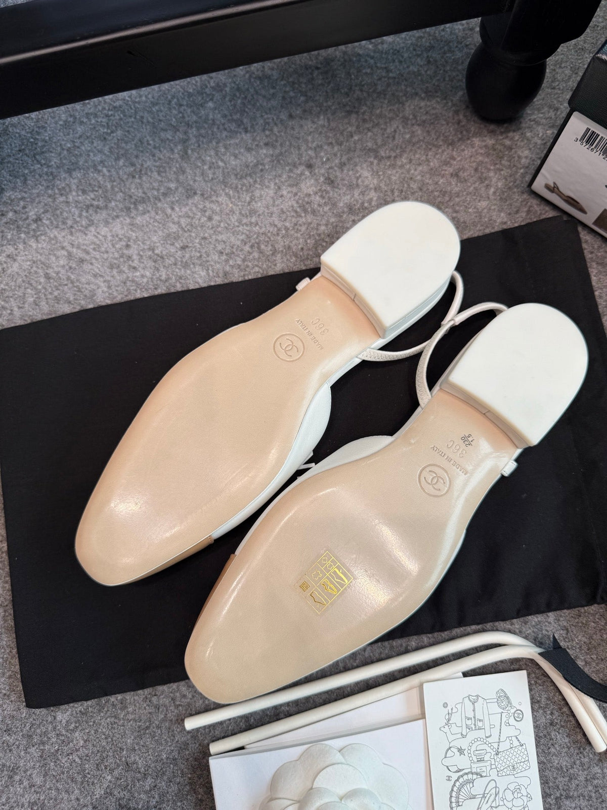 CC 26S Slingback Flats 2cm White Beige Leather 118953