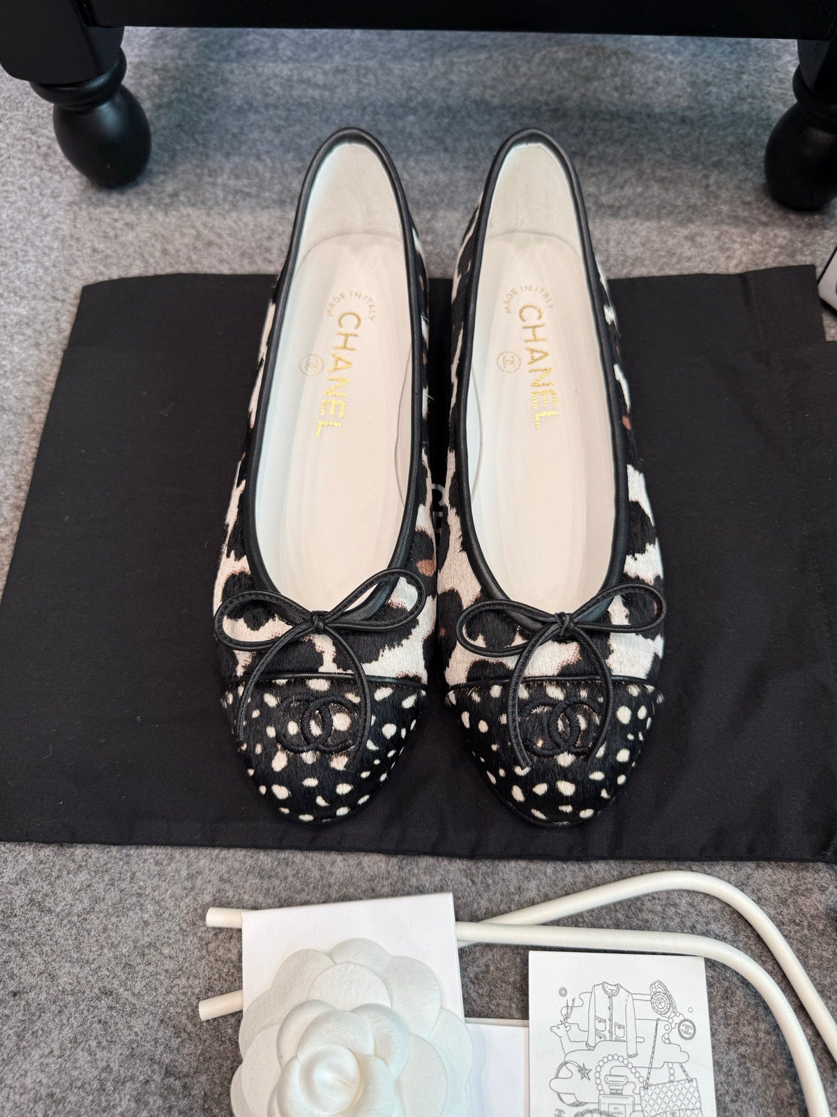 CC 26s Ballet Flats 1cm Black White Leopard Horsehair 118957