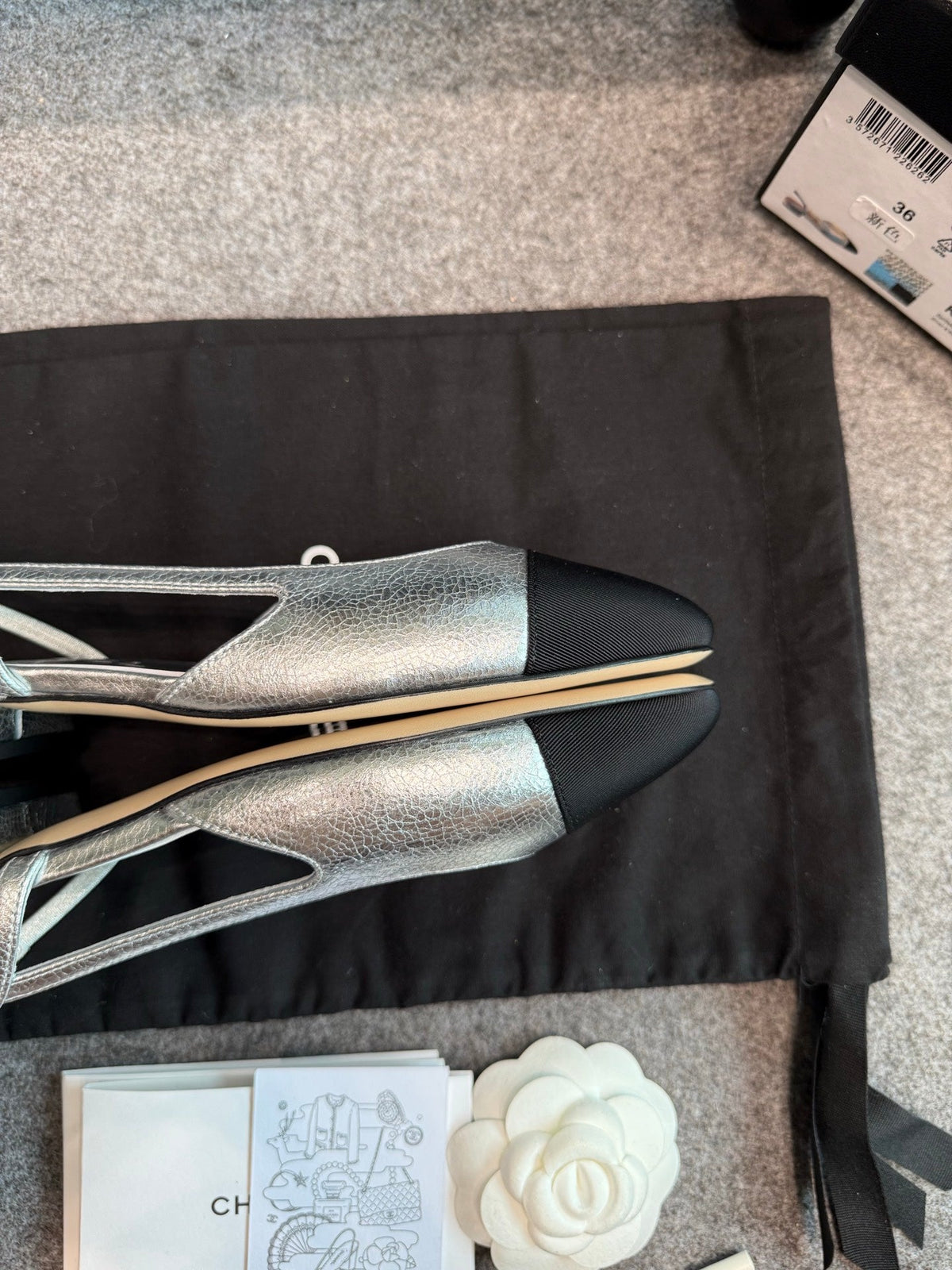 CC 26s Slingback Flats 2cm Silver Black Metallic Leather 118960