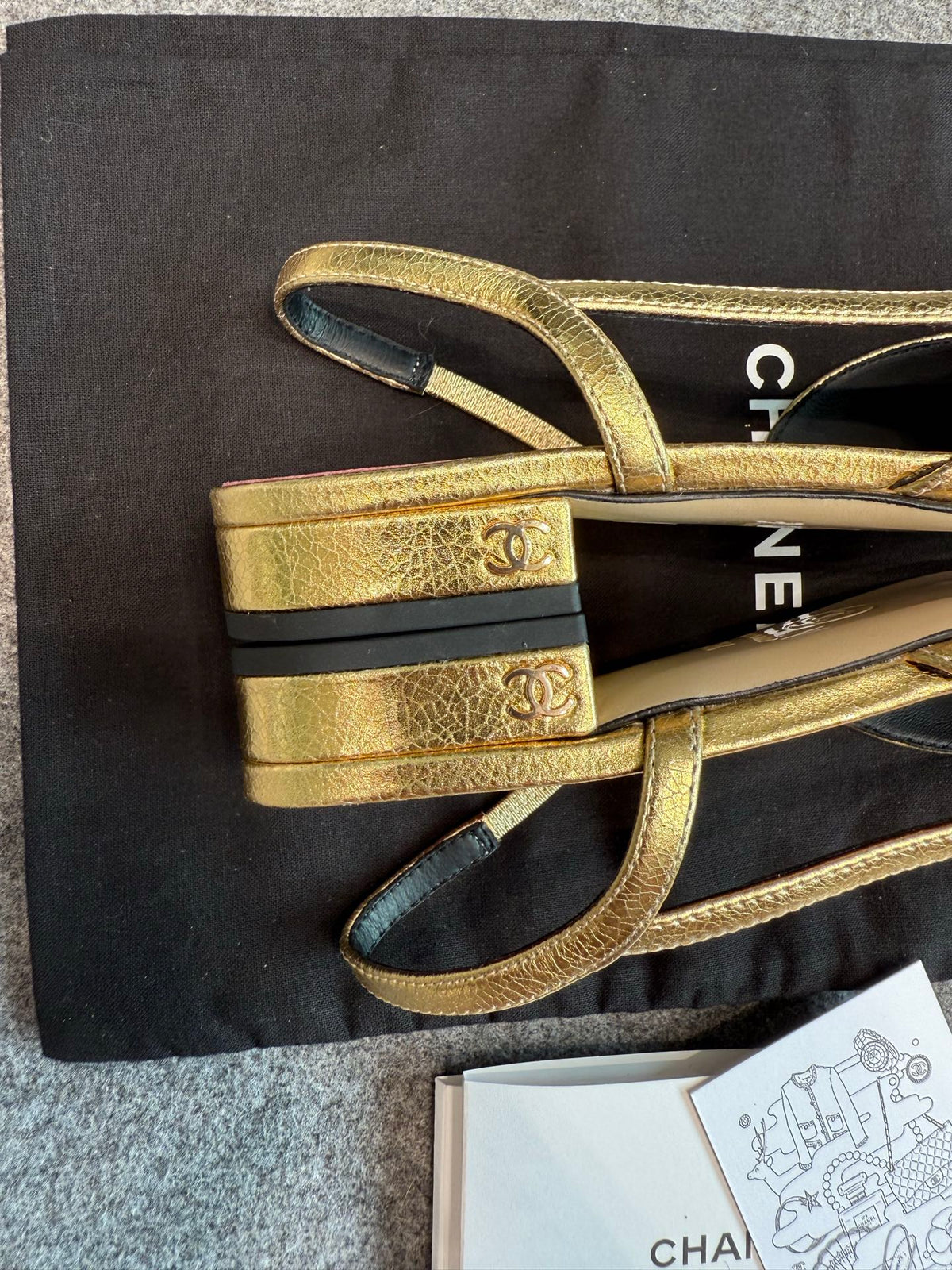 CC 26s Slingback Flats 2cm Gold Silver Metallic Leather 118962