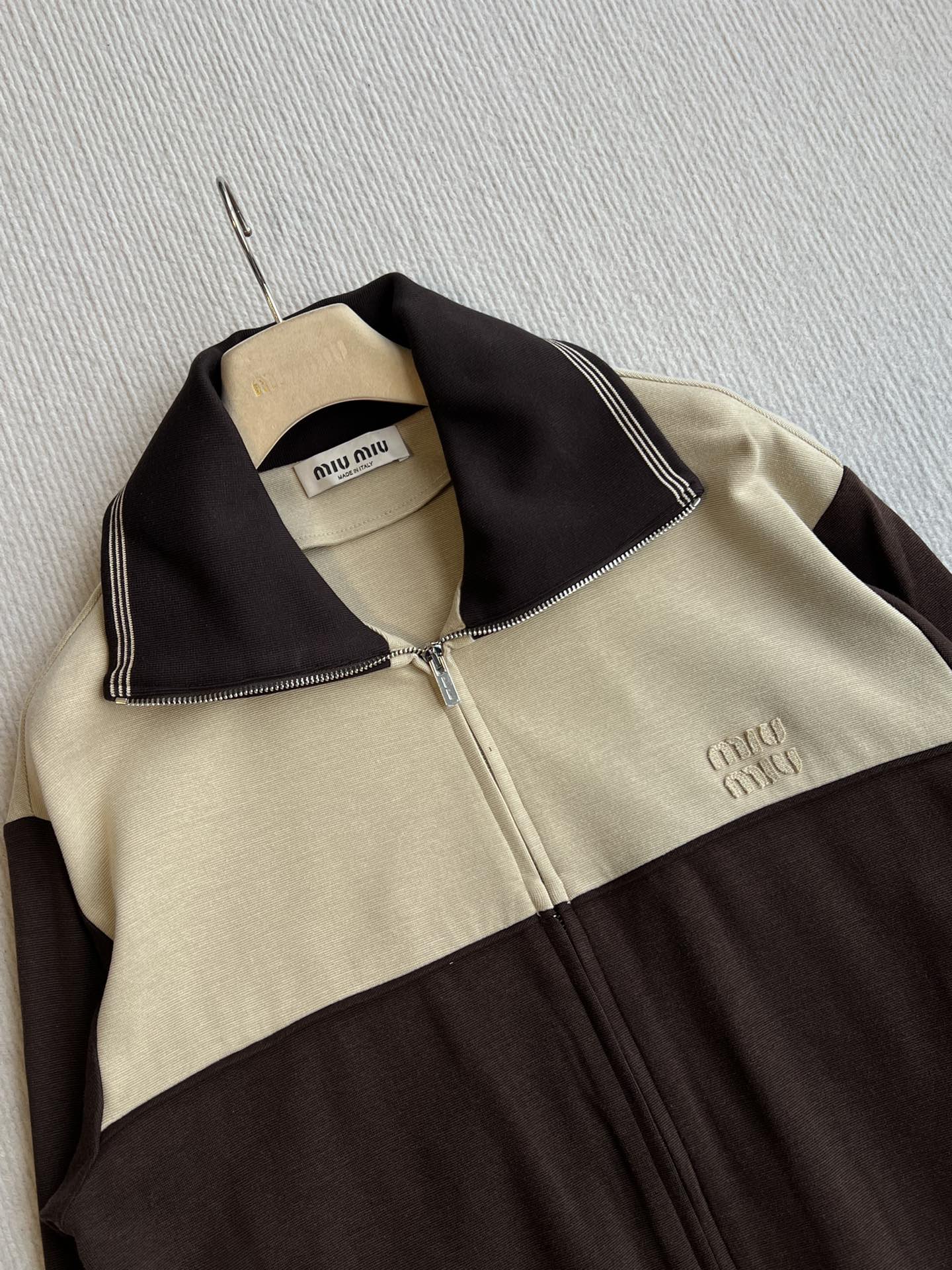 Miu Miu 25 Winter Set Brown Mix Beige Viscose