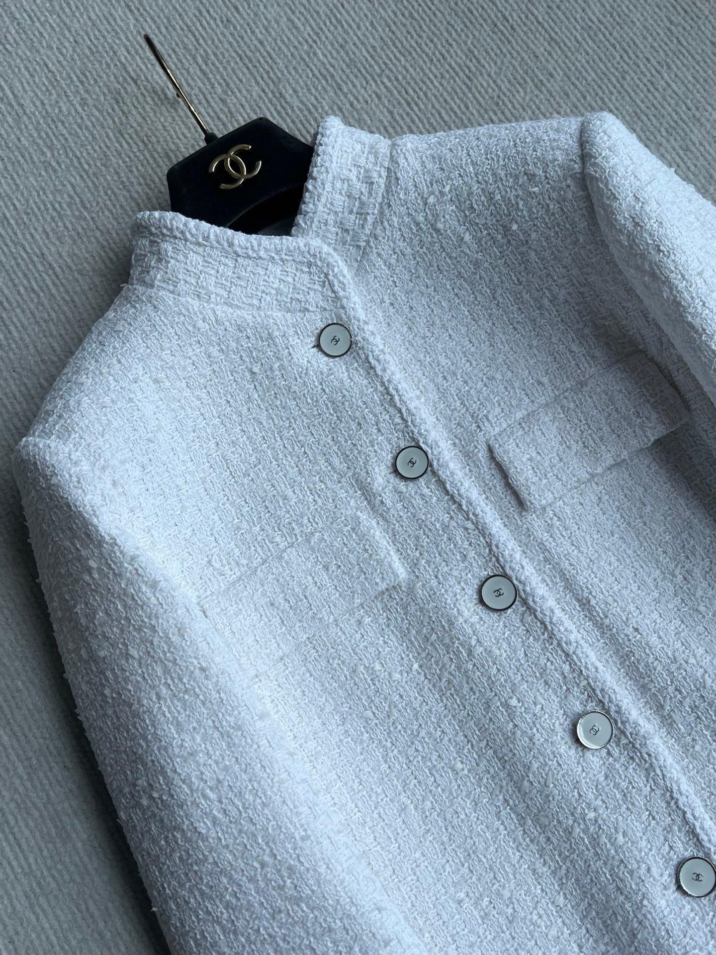 CD 26s Shorts White Tweed 372516