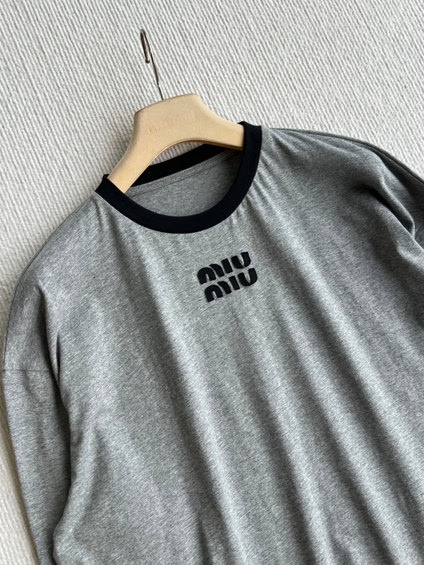 Miu 26s Grey Long-Sleeve T-Shirt Cotton 412358