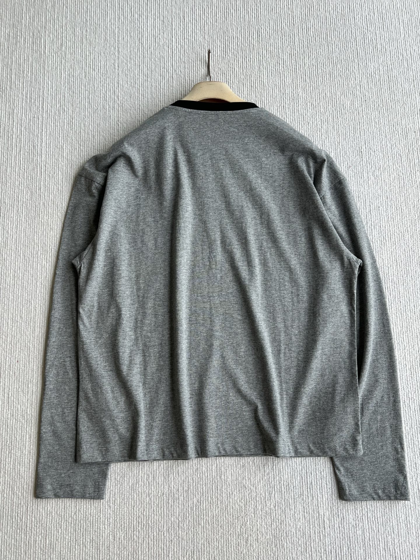 Miu 26s Grey Long-Sleeve T-Shirt Cotton 412358