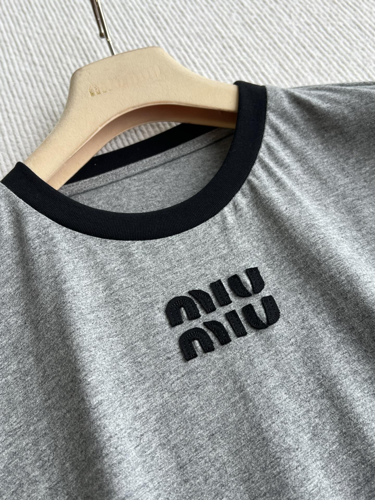 Miu 26s Grey Long-Sleeve T-Shirt Cotton 412358