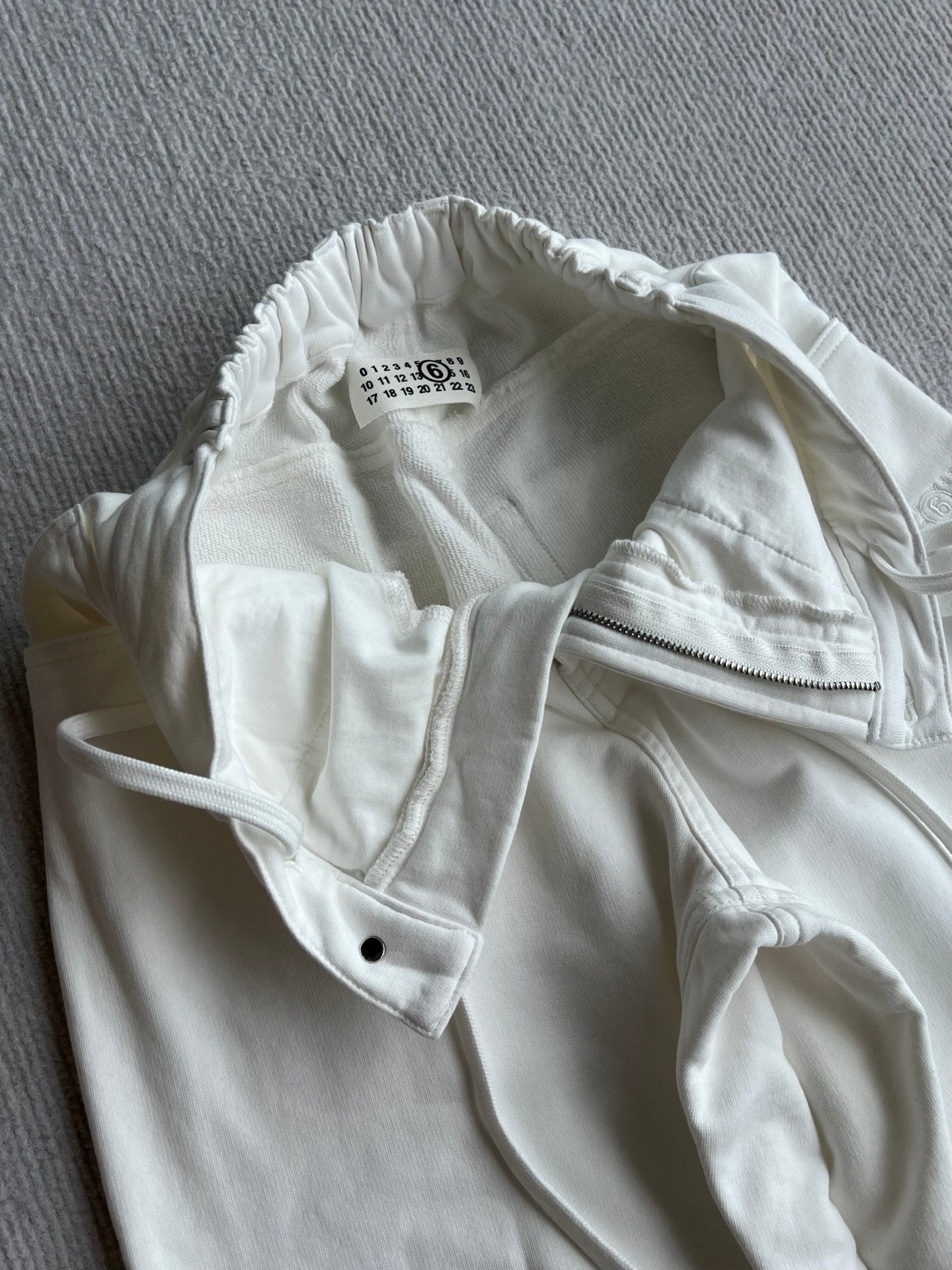 MM6 Elastic Waist Drawstring Casual Pants White Cotton 412336
