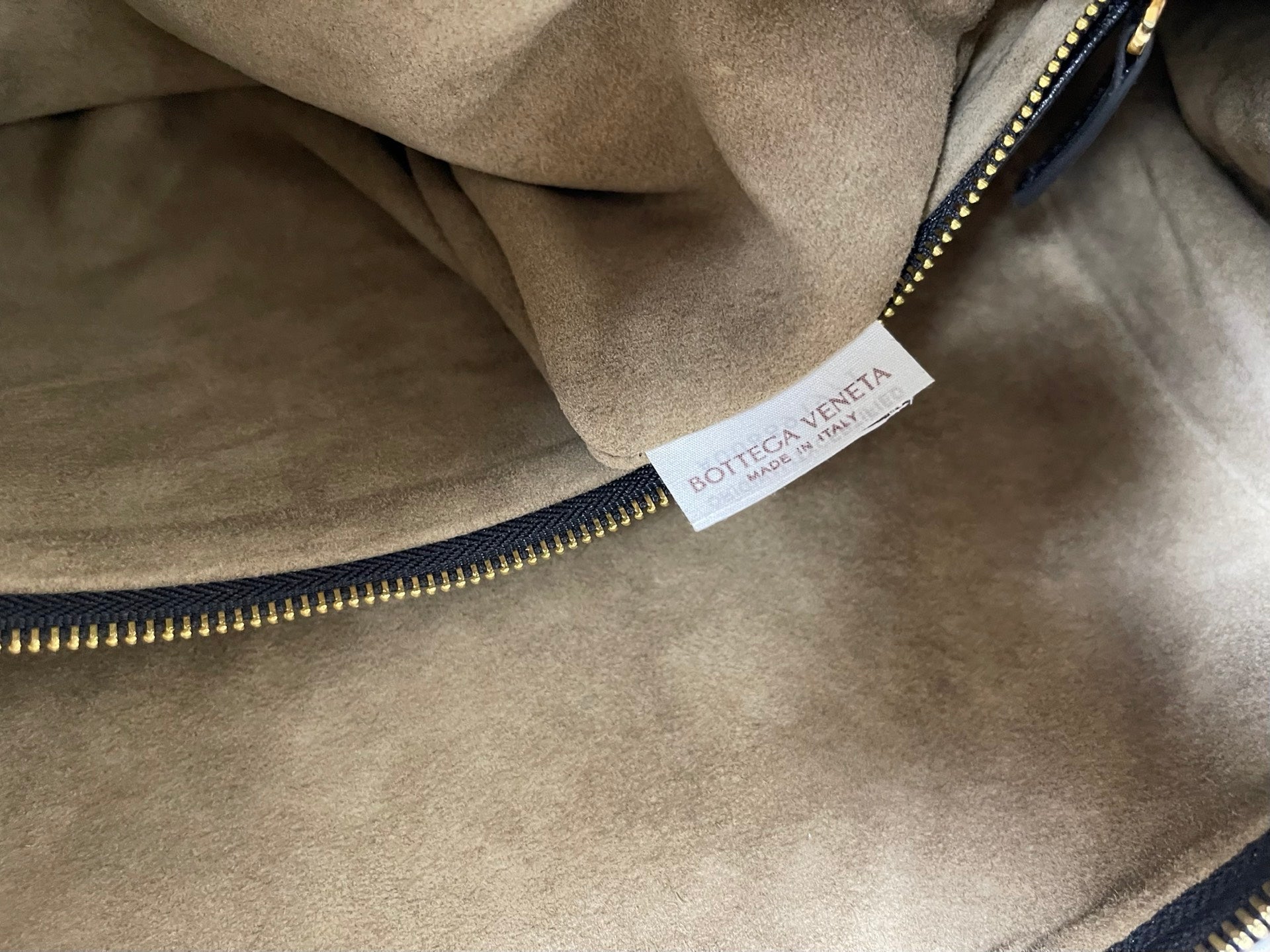 Bottega Veneta Maxi Veneta Bag 59cm Black Intrecciato Leather