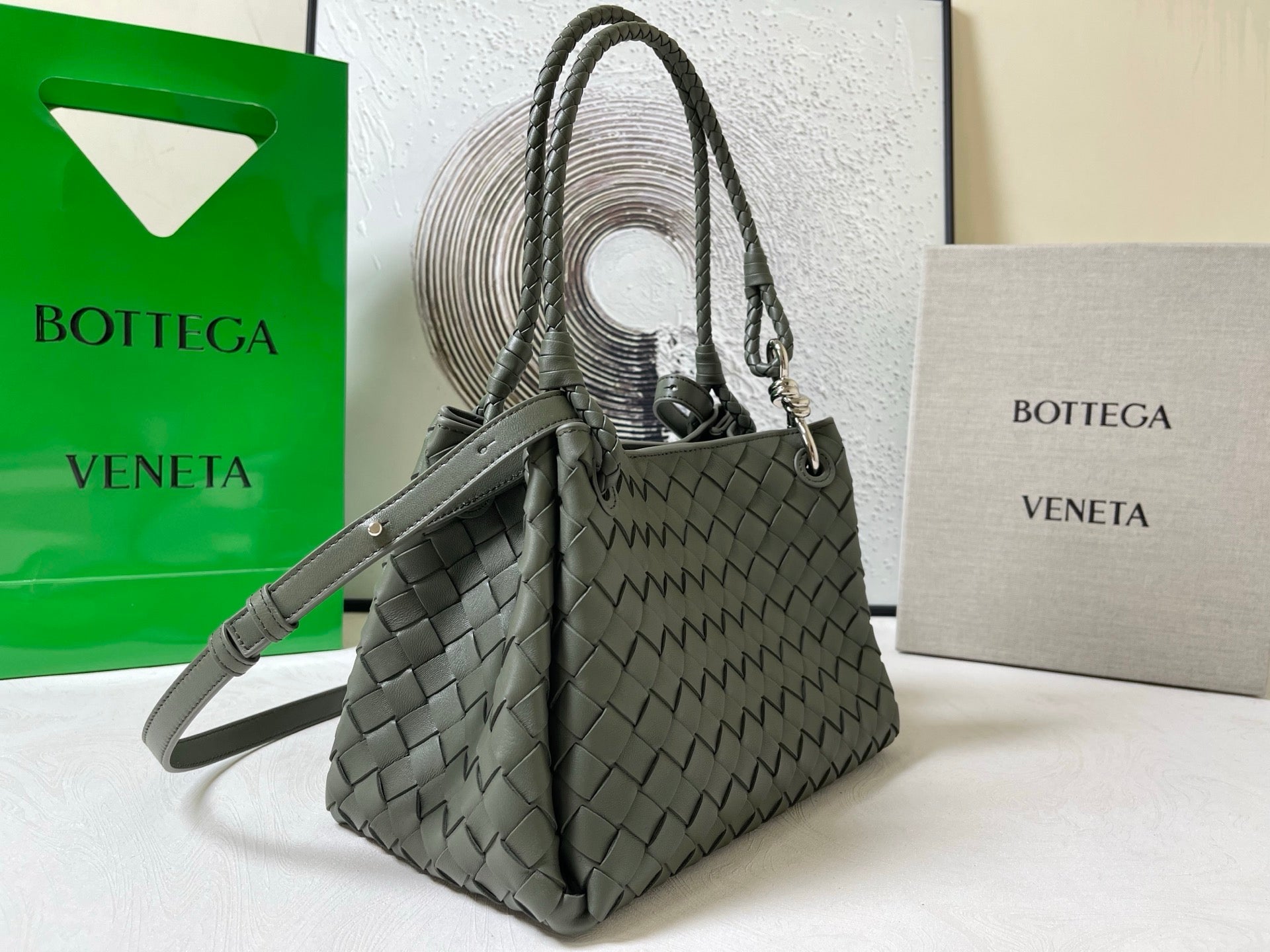 BV Small Parachute 20cm Olive Intrecciato Leather