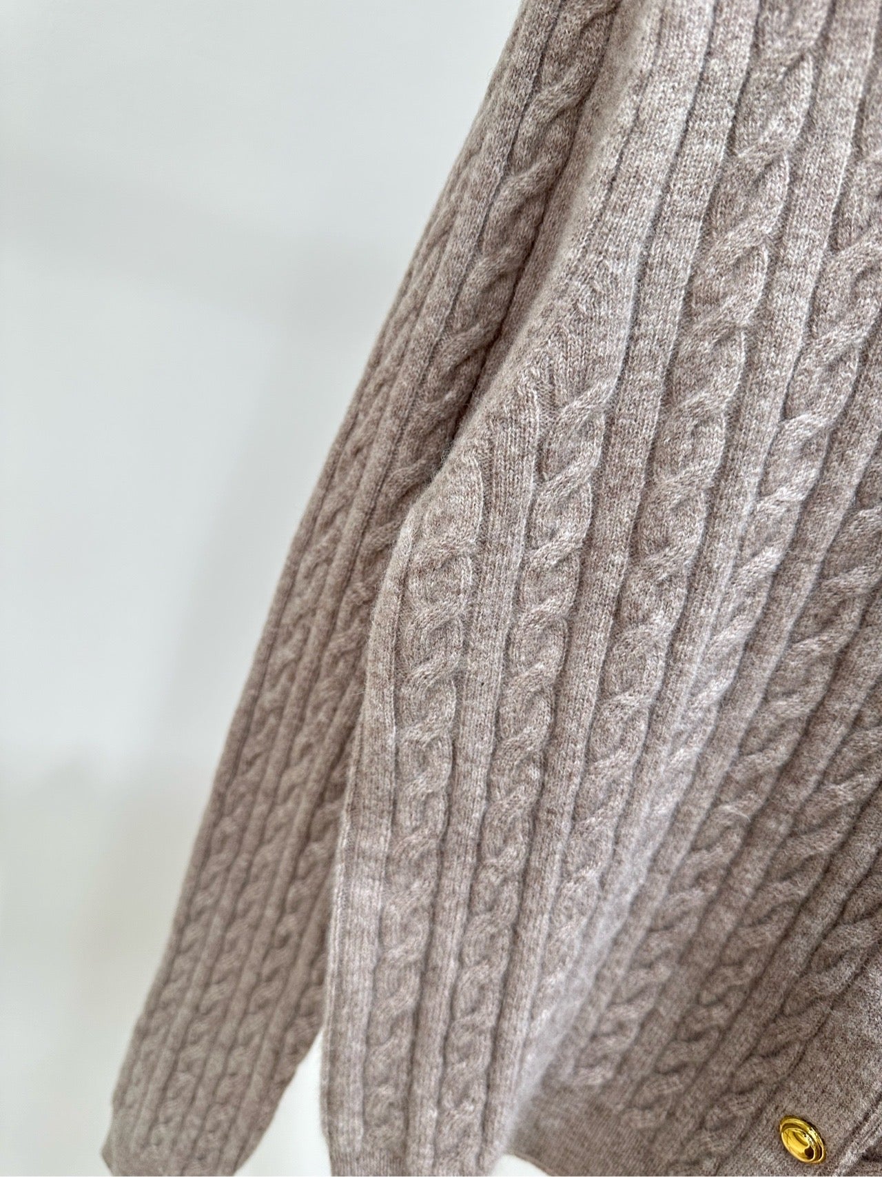 Miu 26s Cable Knit Long-Sleeve Cardigan with Denim Collar Oatmeal Wool 417183