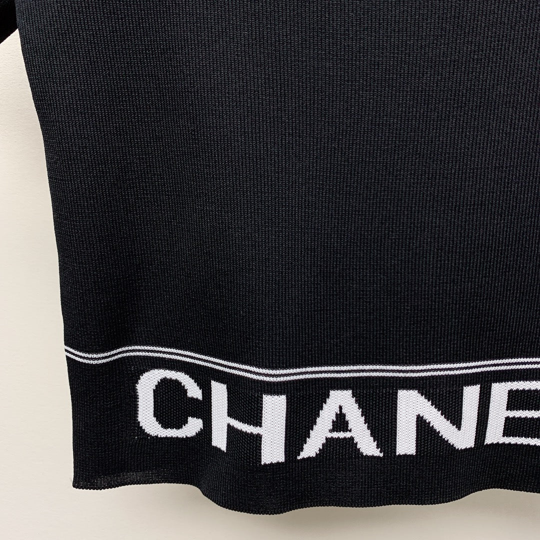 CC 25 Round Neck Knitted Embroidered Logo Top in Black 277581