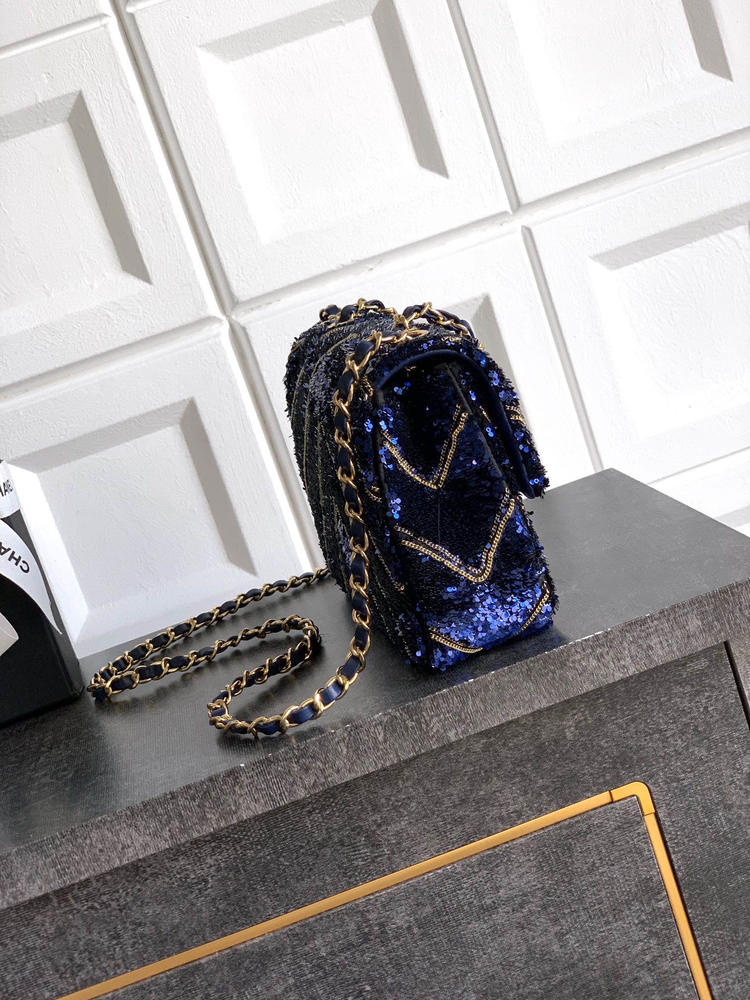 CC 26K Flap Bag 21cm Navy Blue Silk Sequin