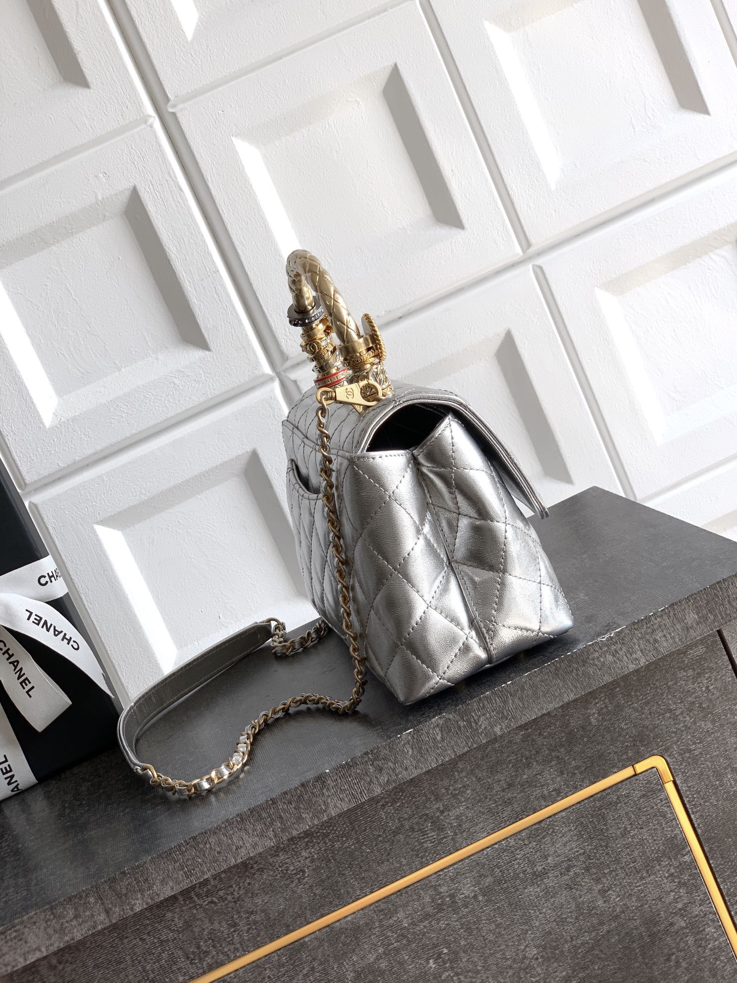CC Coco Top Handle Bag 23cm Sliver Metalic Quited Leather