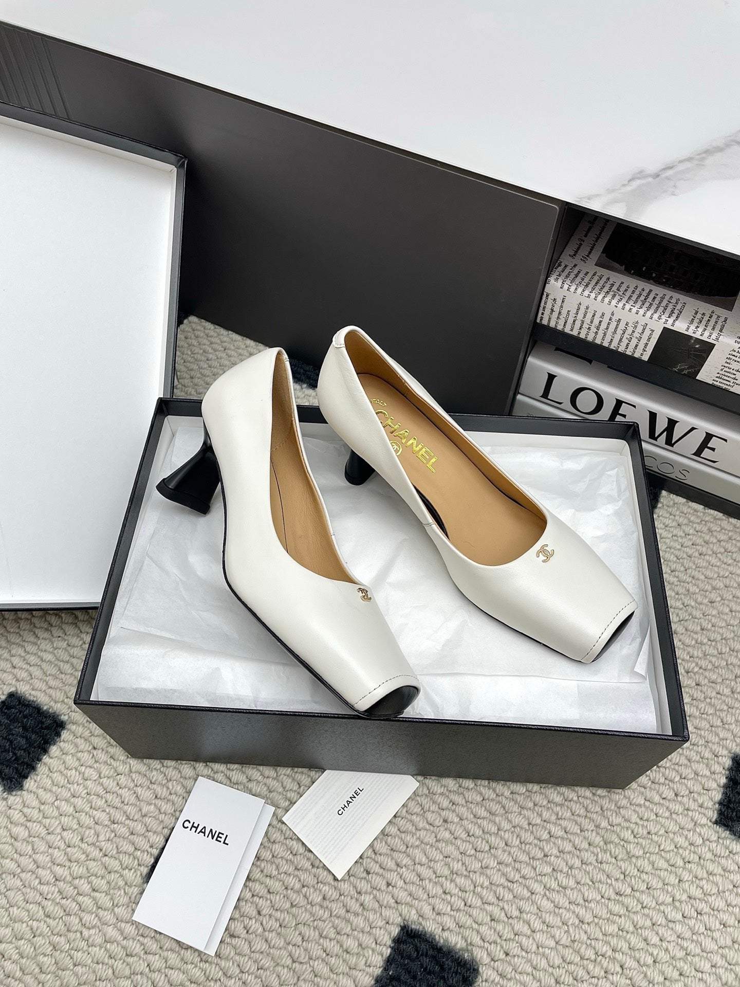 CC Square-Toe Pumps 65mm White Sheepskin 427016