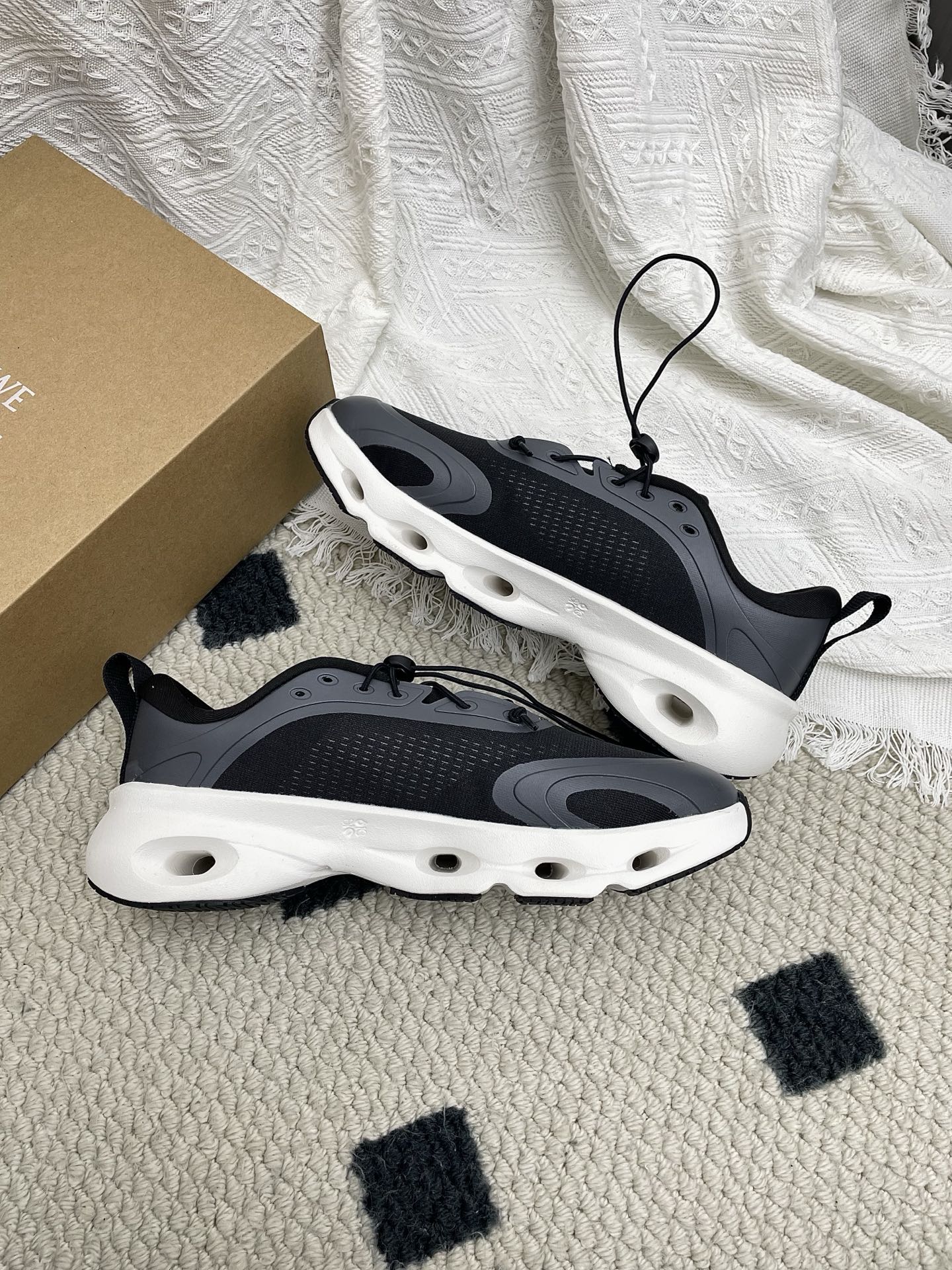 Loewe 26s Cloudsolo Sneakers In Black And White Recycled Polyester